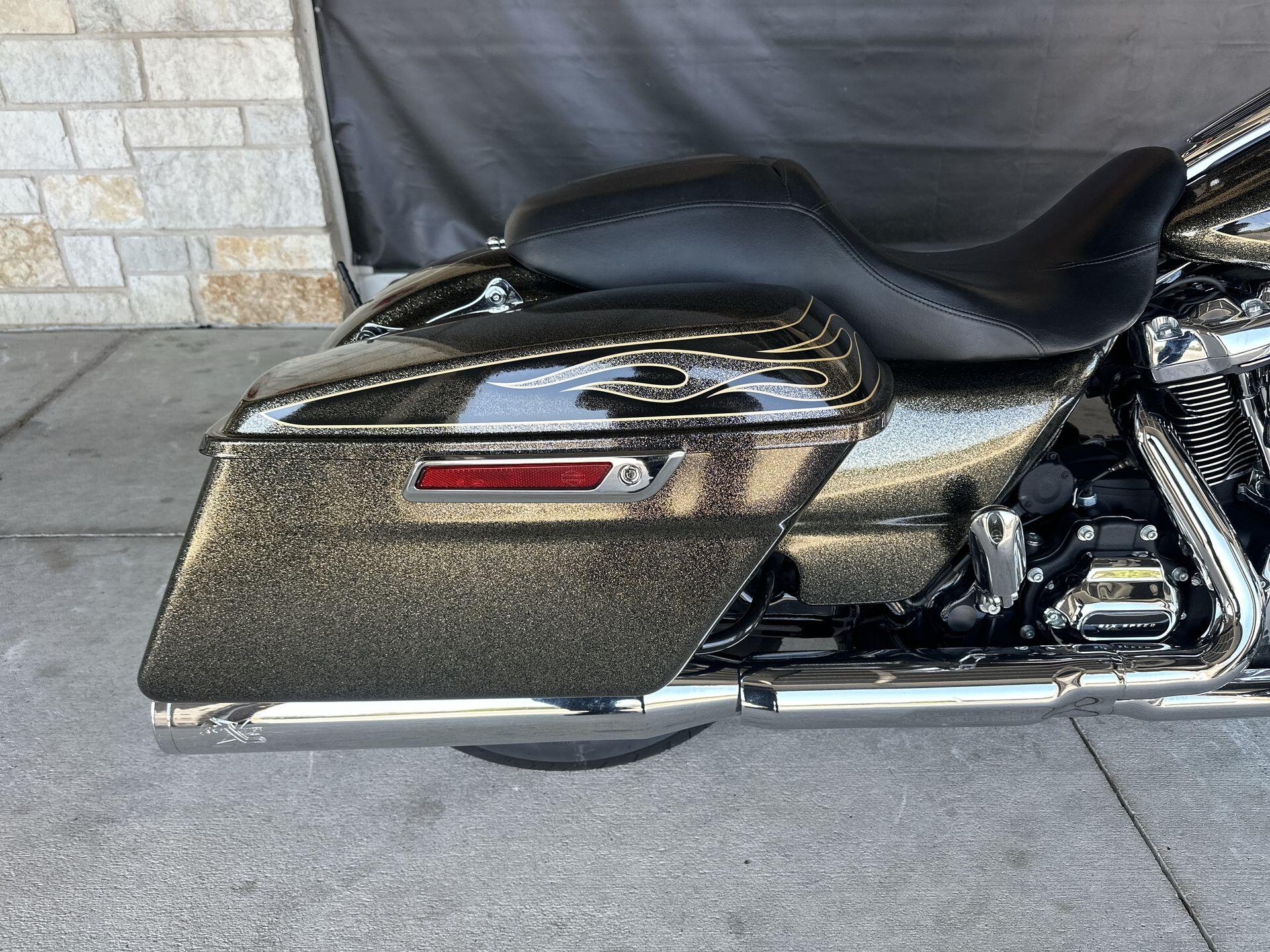 2017 Harley-Davidson® Road Glide® Special FLTRXS, photo 19