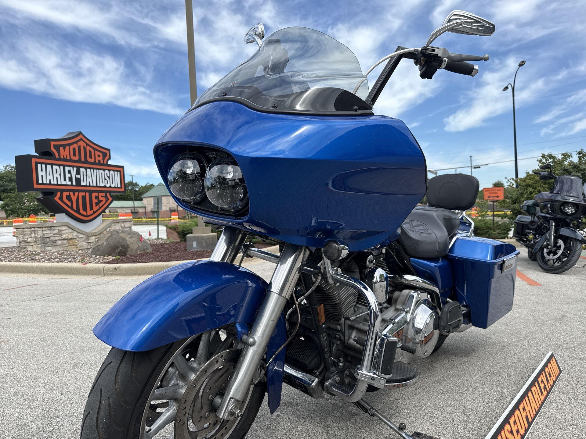 2007 Harley-Davidson® Road Glide® Pacific Blue Pearl, photo 18
