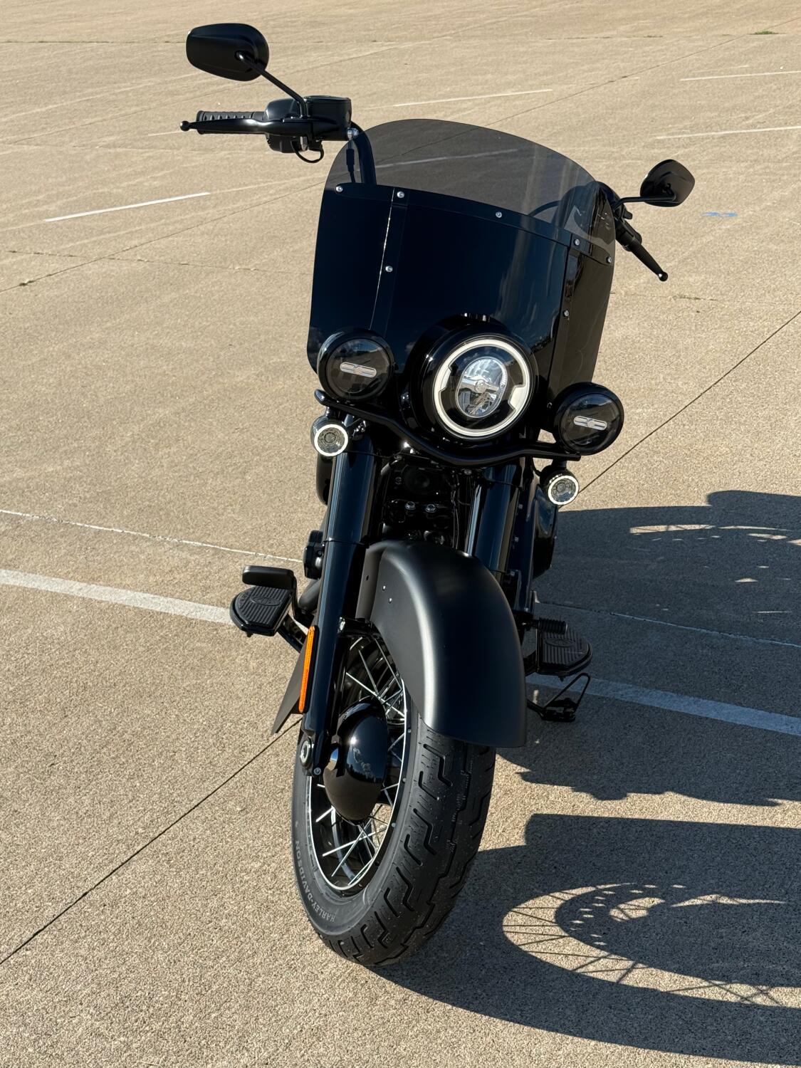 2026 Harley-Davidson® Deadwood™ Black Denim, photo 4