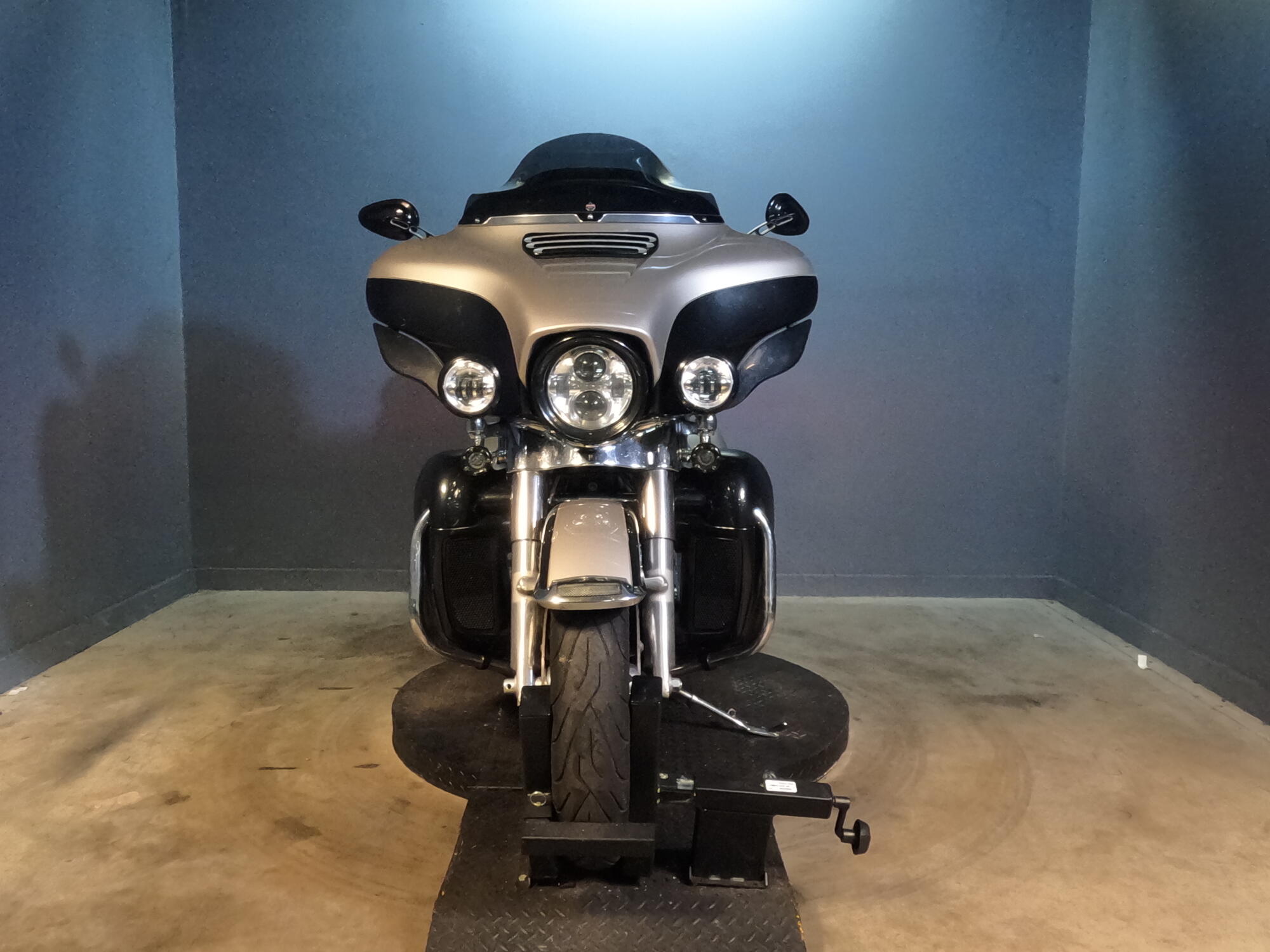 2018 Harley-Davidson® Electra Glide® Ultra Classic® FLHTCU, photo 7