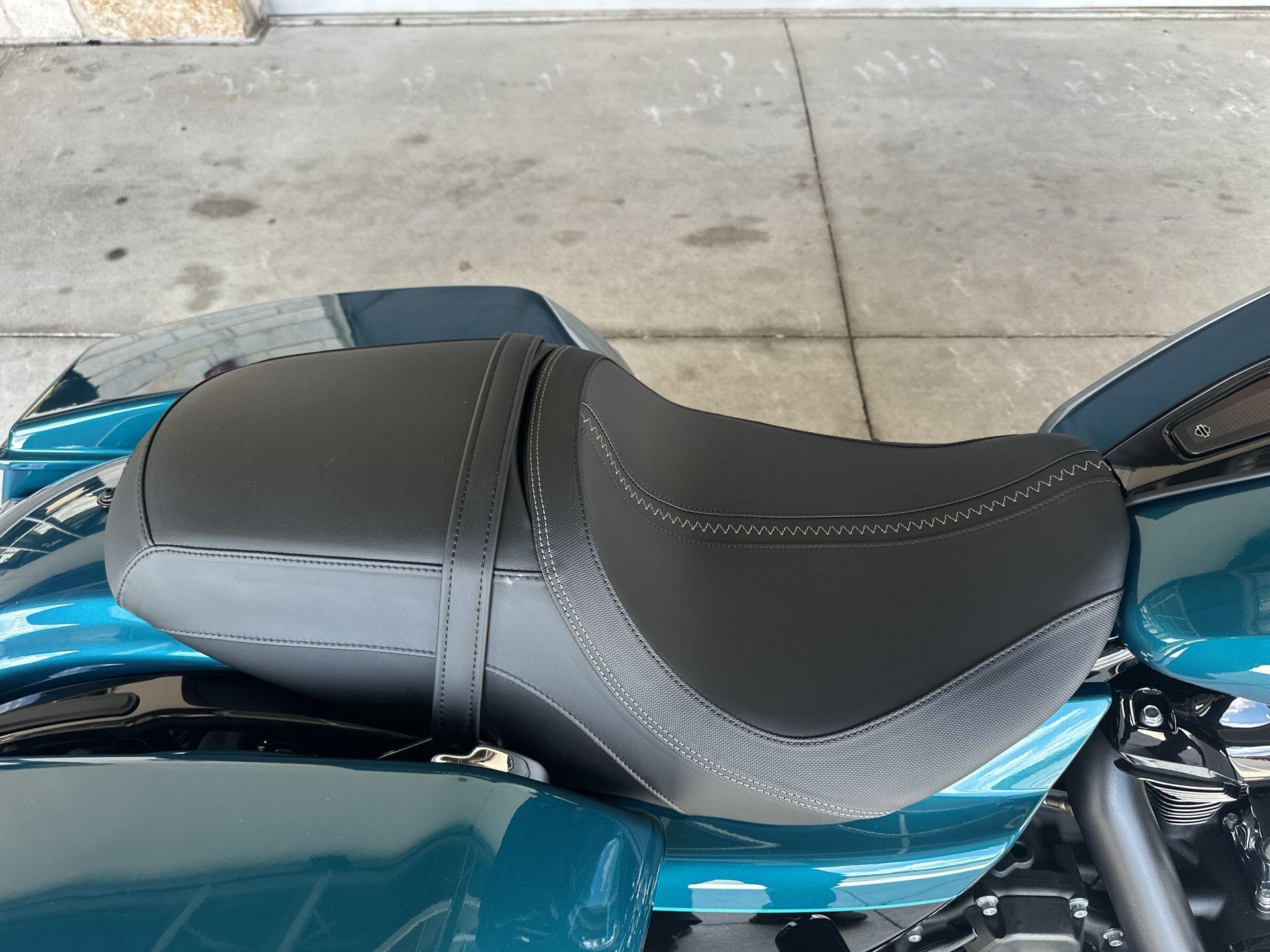 2026 Harley-Davidson® Street Glide® FLHX, photo 15