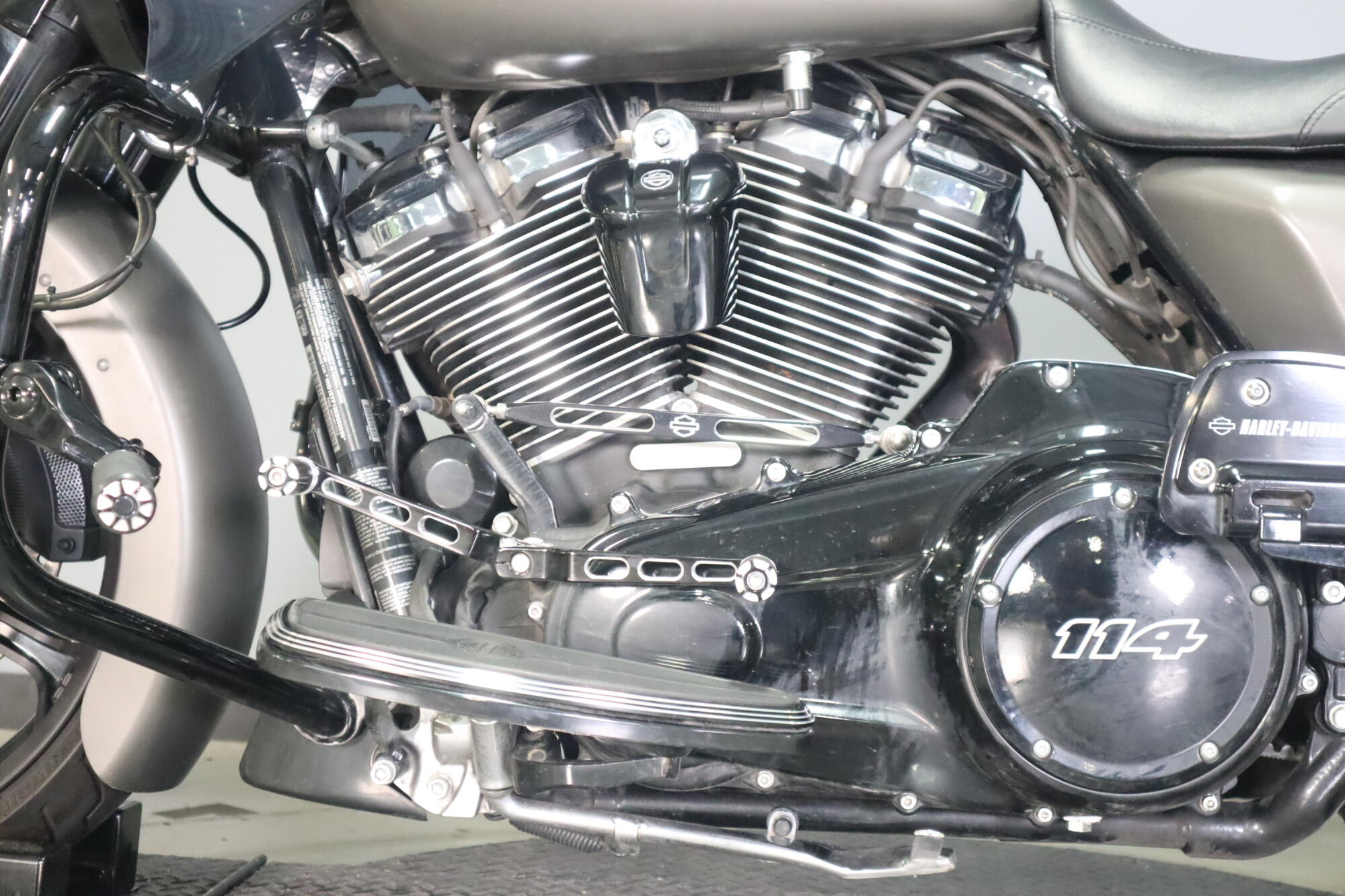 2019 Harley-Davidson® Road Glide® Special (FLTRXS), photo 13