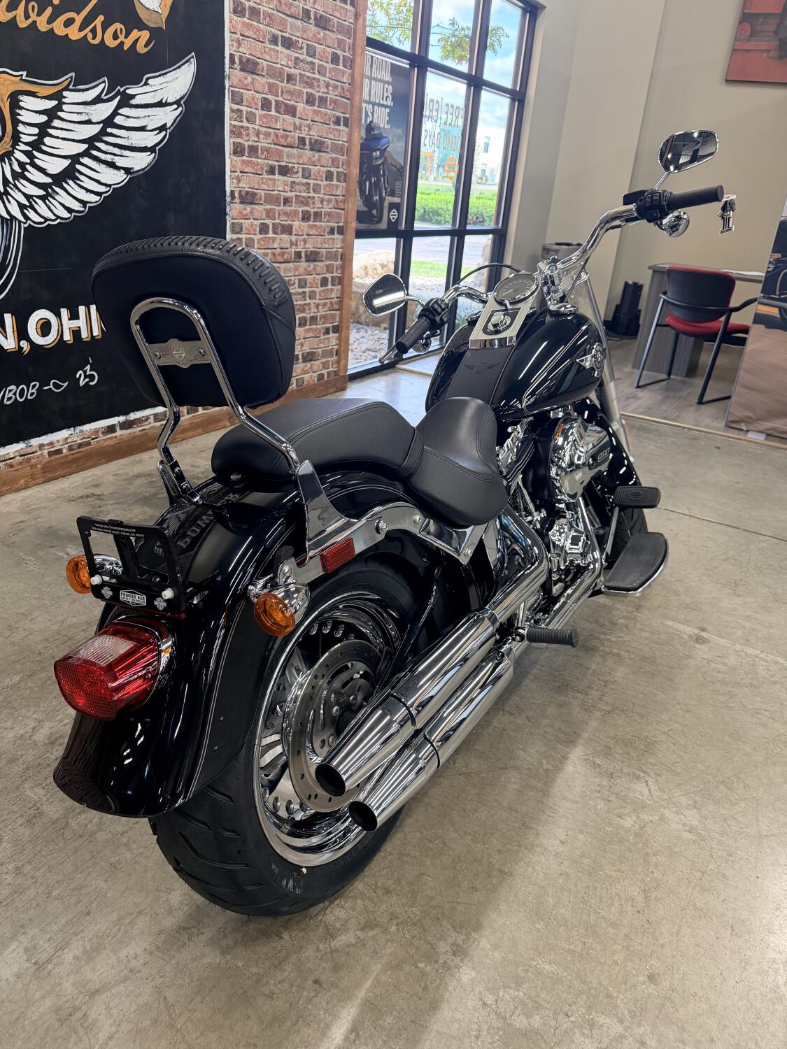 2016 Harley-Davidson® Fat Boy® FLSTF, photo 9