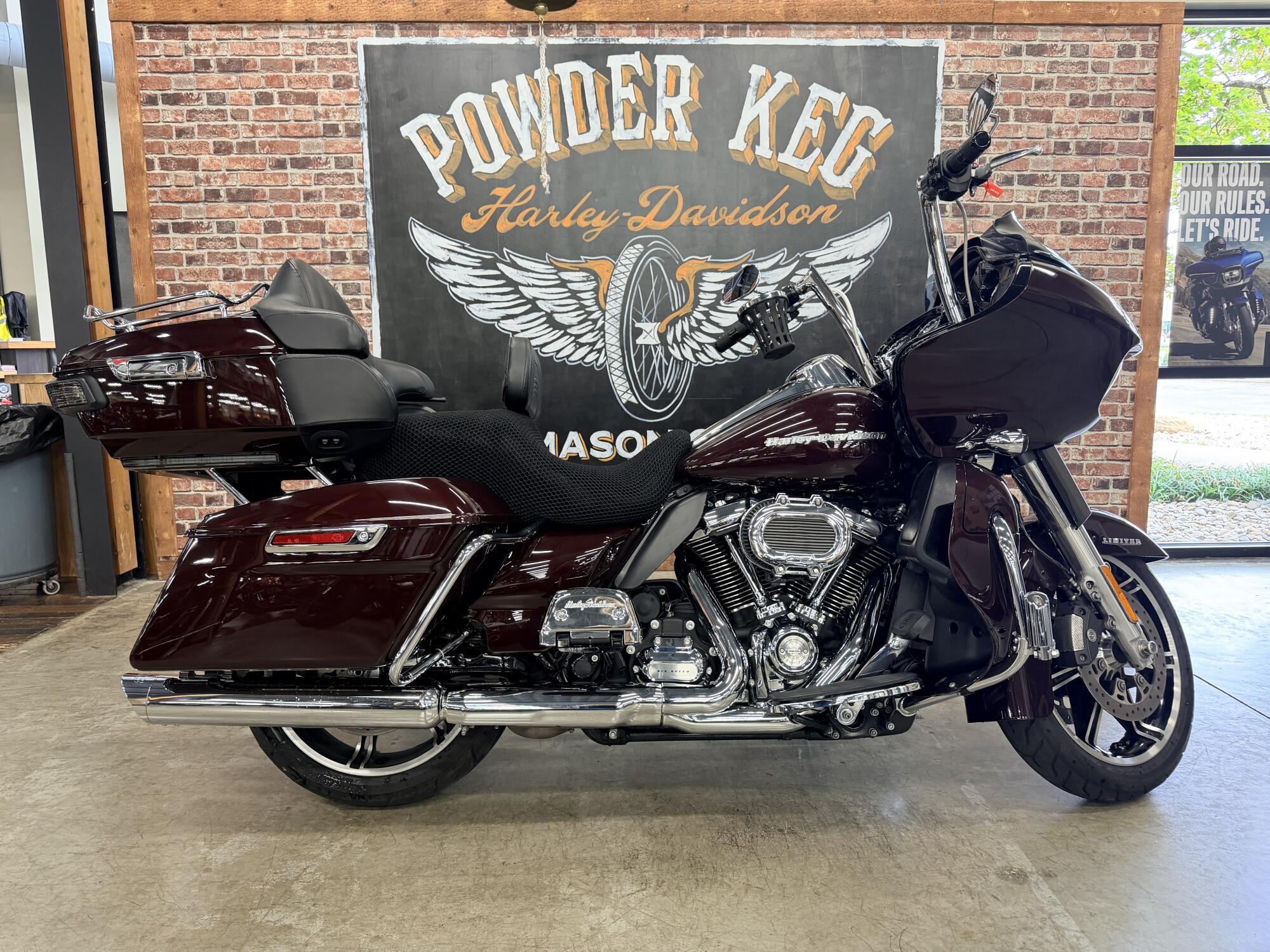 2021 Harley-Davidson® Road Glide® Limited FLTRK