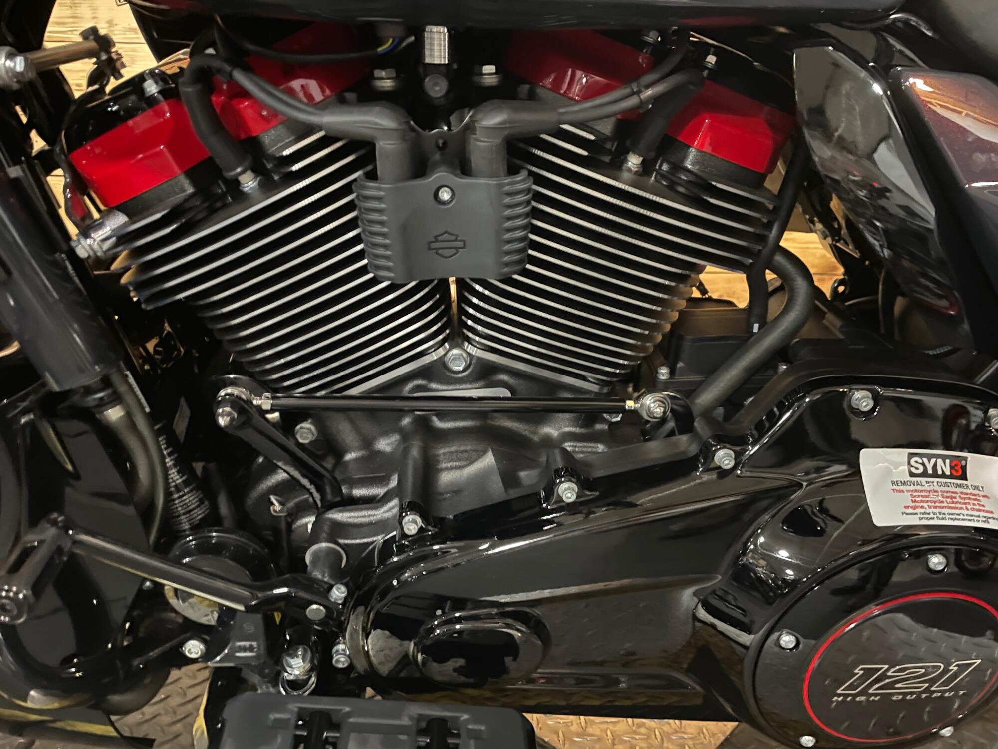 2026 Harley-Davidson® CVO Street Glide ST FLHXSTSE, photo 10