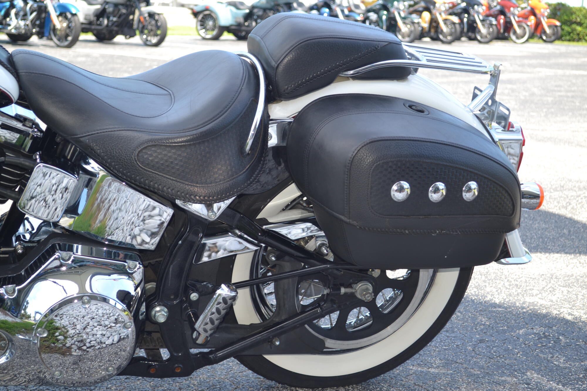 2006 Harley-Davidson® Softail® Deluxe - FLSTNI, photo 12