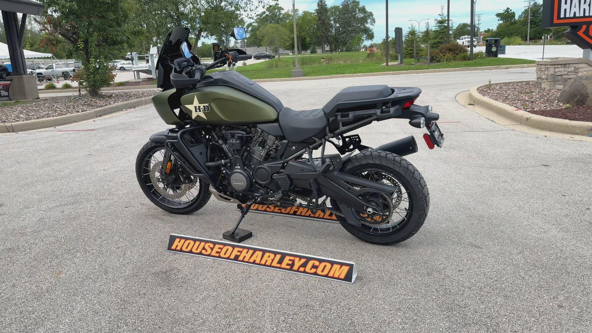 2022 Harley-Davidson® Pan America™ 1250 Special MINERAL GREEN DENIM, photo 8