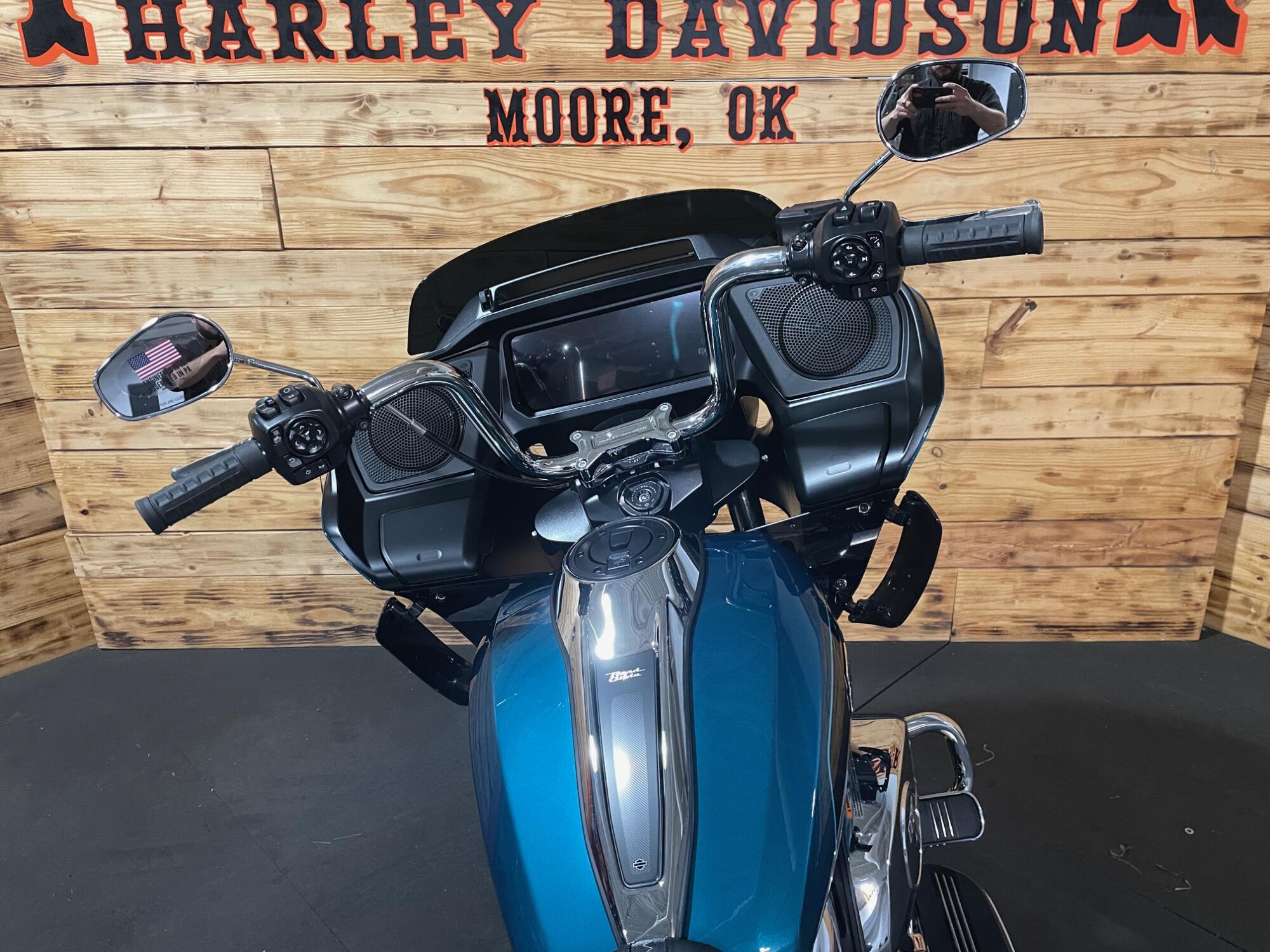 2026 Harley-Davidson® Road Glide® FLTRX, photo 14