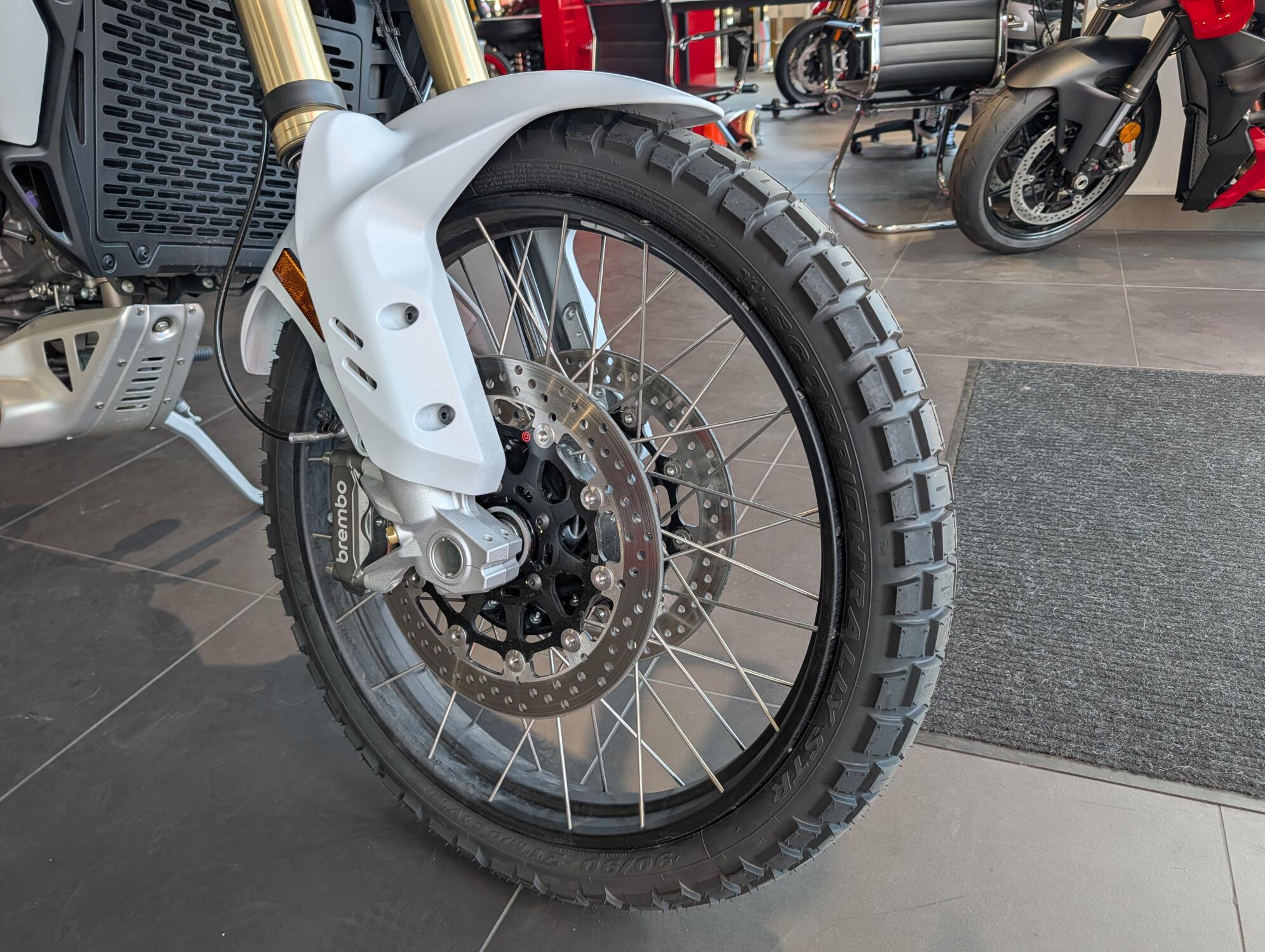 2026 Ducati DesertX V2, photo 11