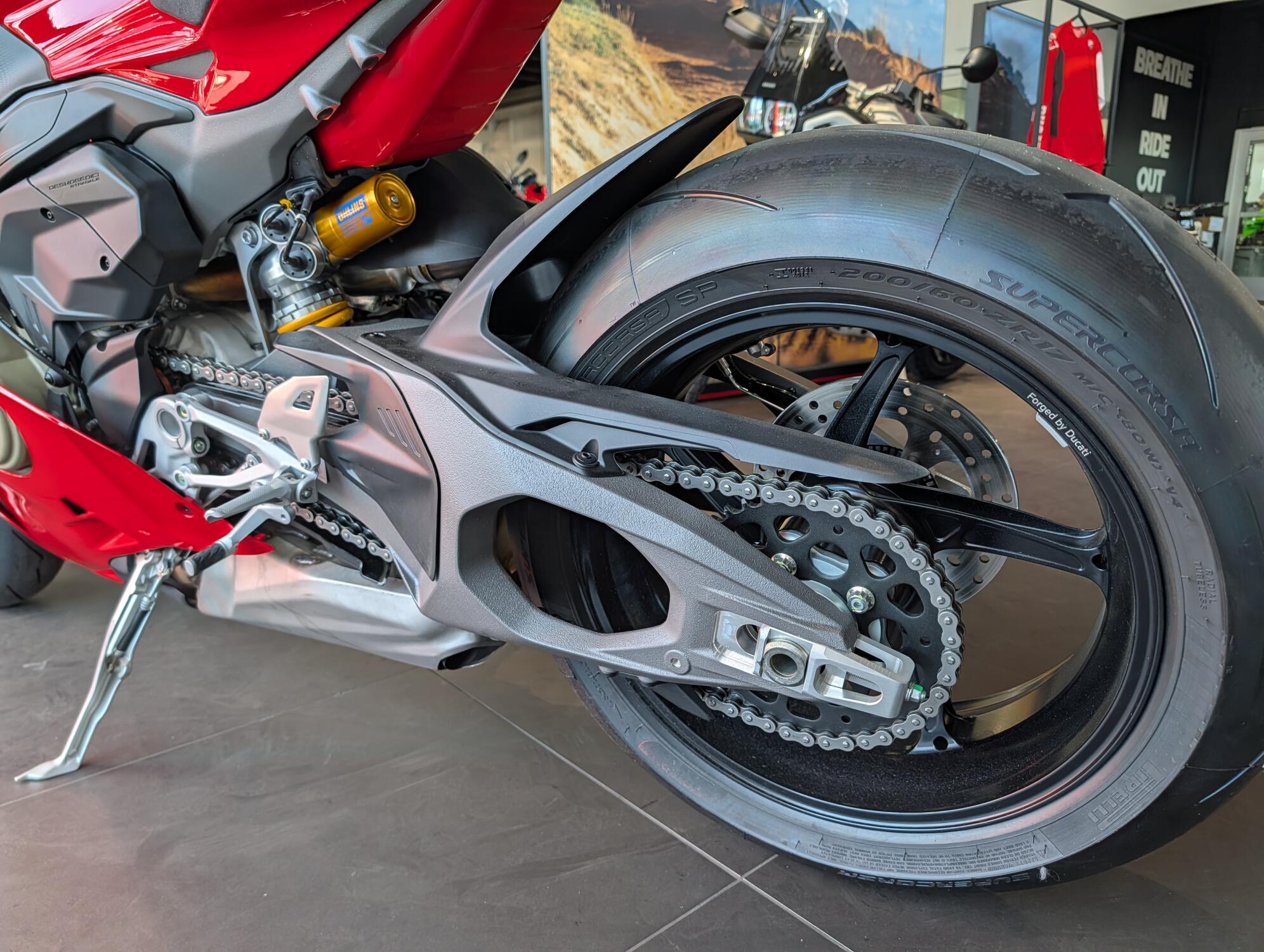 2026 Ducati Panigale V4 S, photo 10
