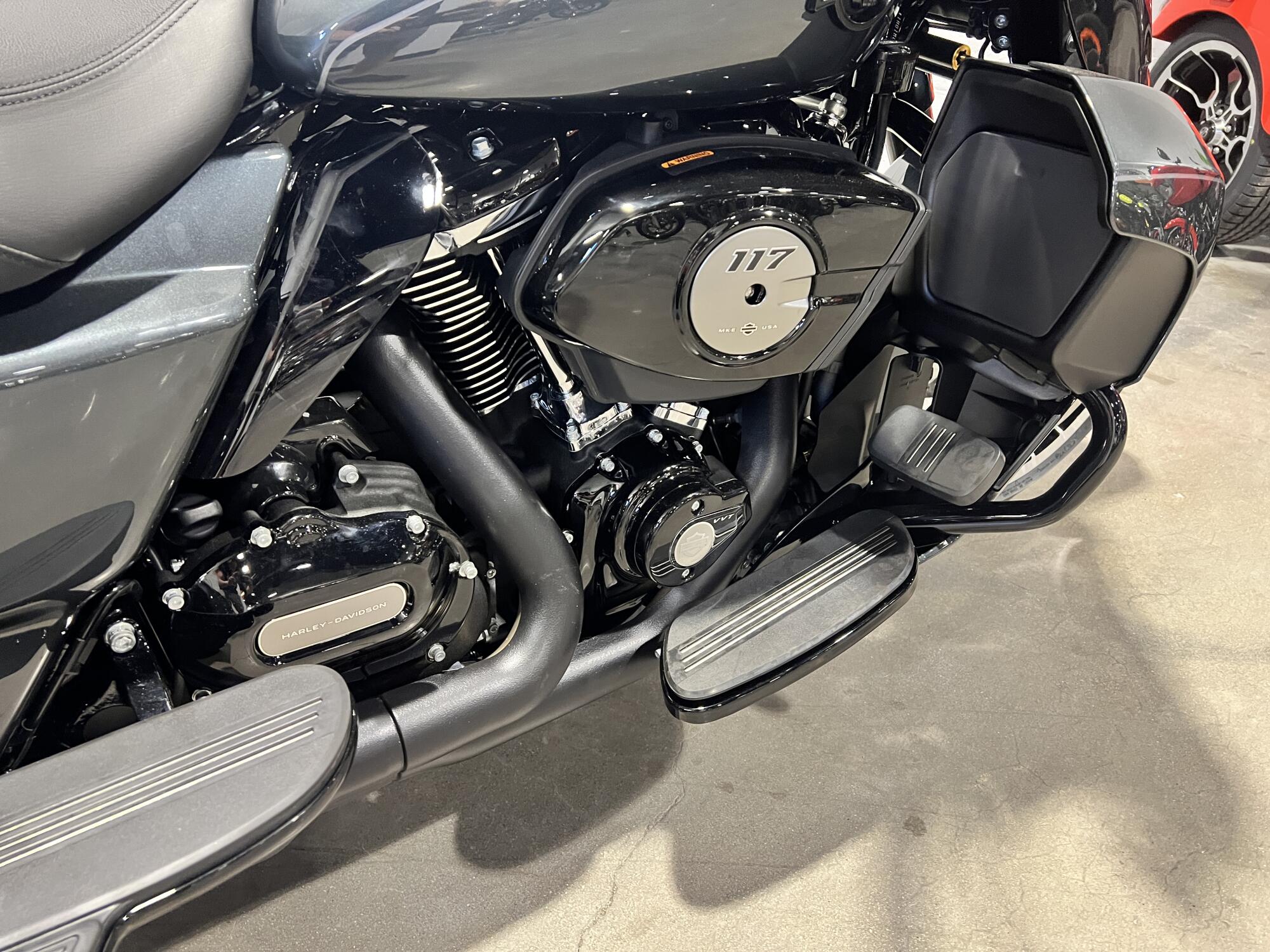 2026 Harley-Davidson® Street Glide 3 Limited Iron Horse Metallic Black Trim FLTRT, photo 10