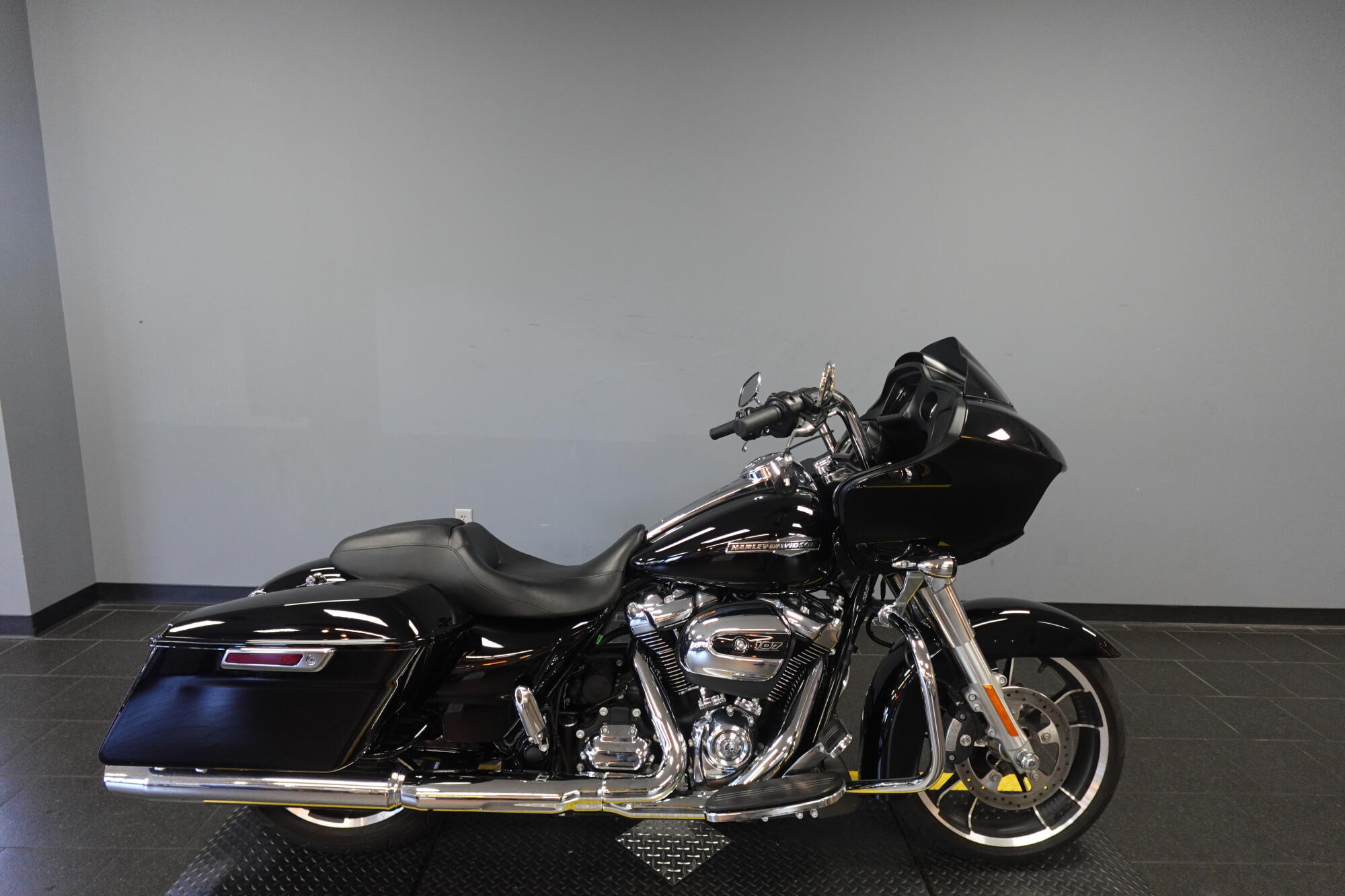 2022 Harley-Davidson® Road Glide® FLTRX