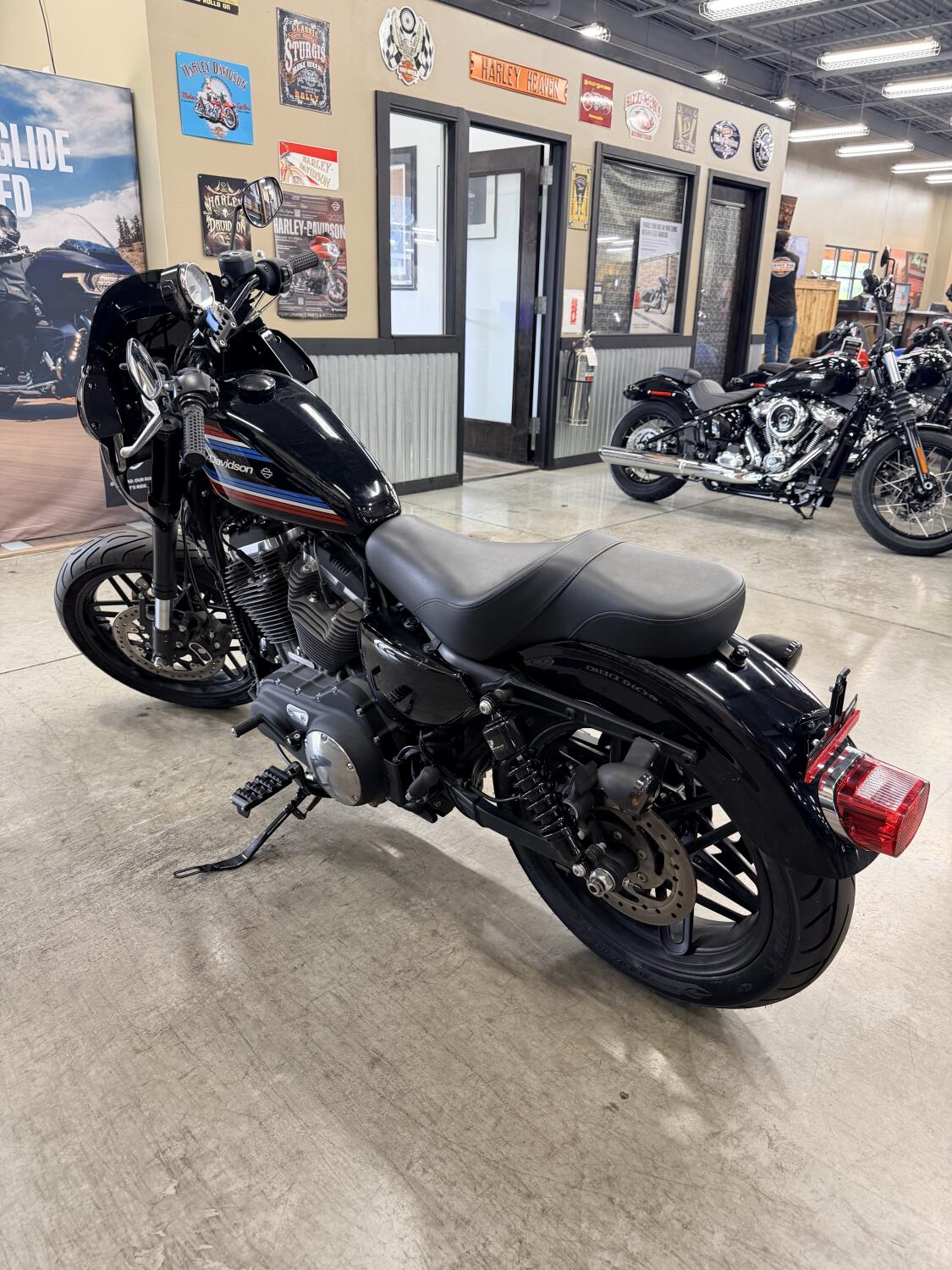 2019 Harley-Davidson® Roadster™ XL1200R, photo 11