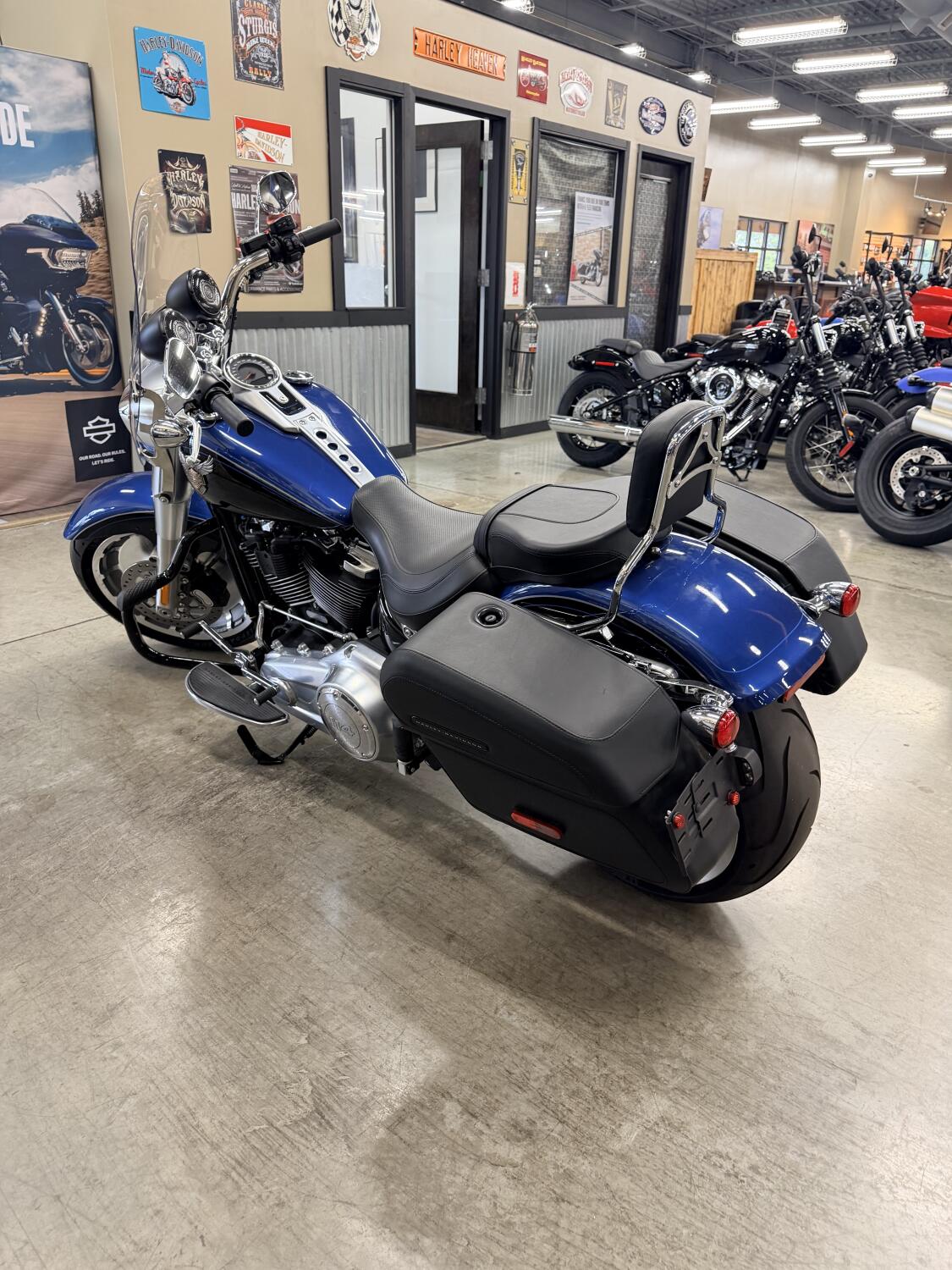 2018 Harley-Davidson® 115th Anniversary Fat Boy® 114 FLFBSANV, photo 11