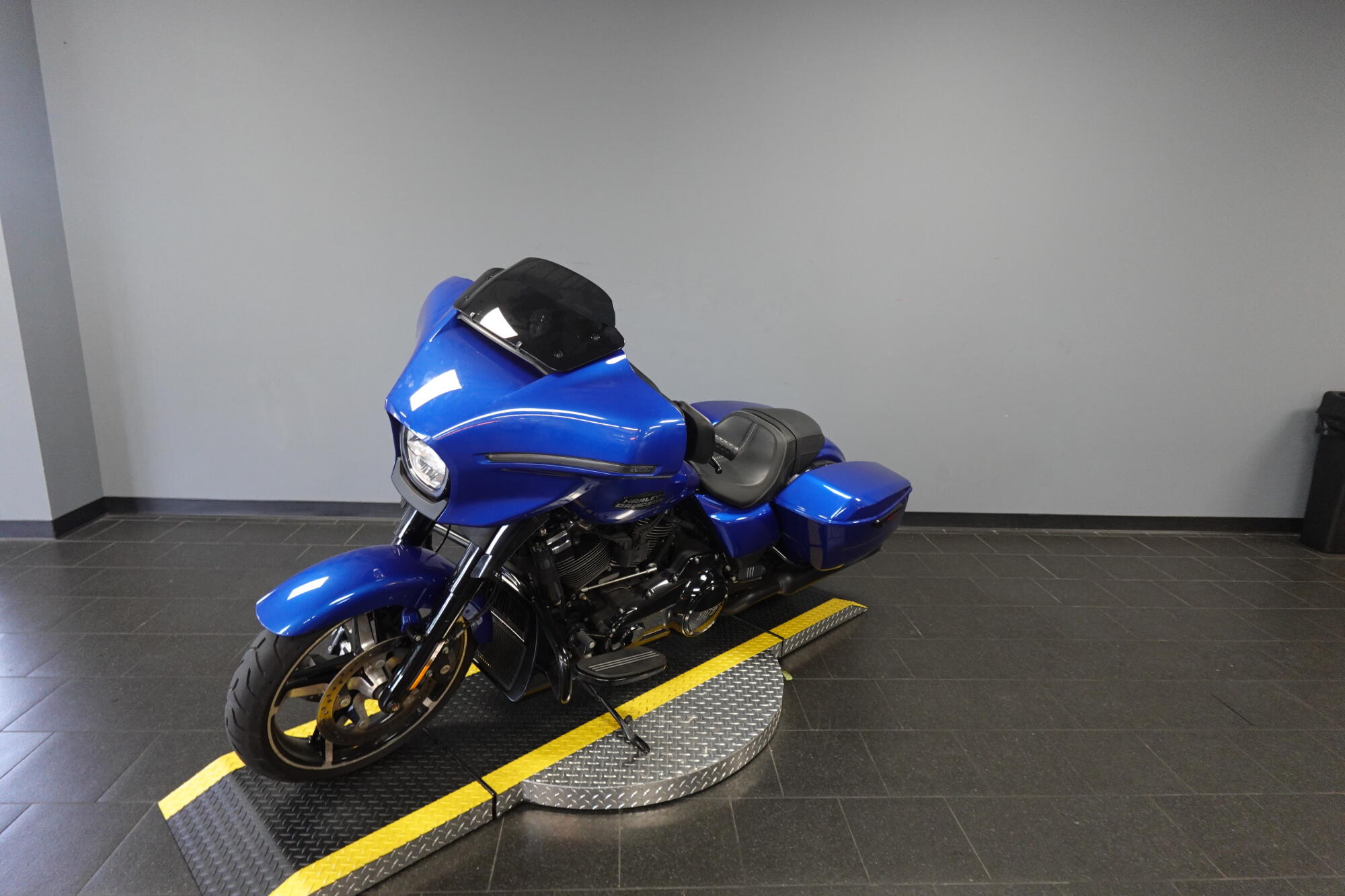 2024 Harley-Davidson® Street Glide® FLHX, photo 4