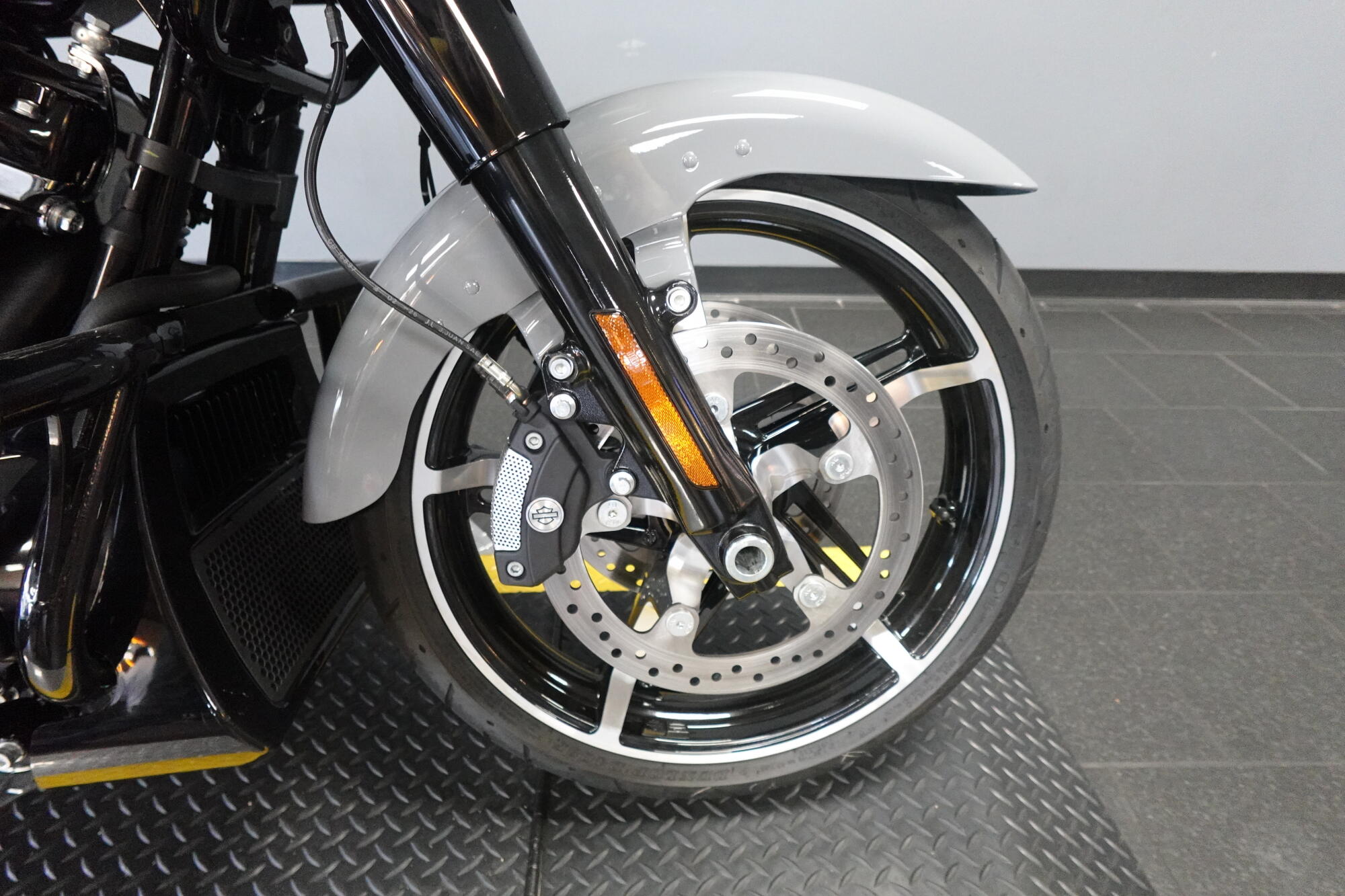 2026 Harley-Davidson® Road Glide® FLTRX, photo 10