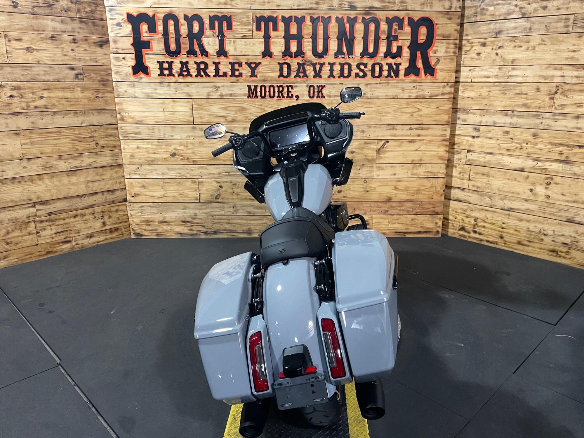 2026 Harley-Davidson® Road Glide® FLTRX, photo 12