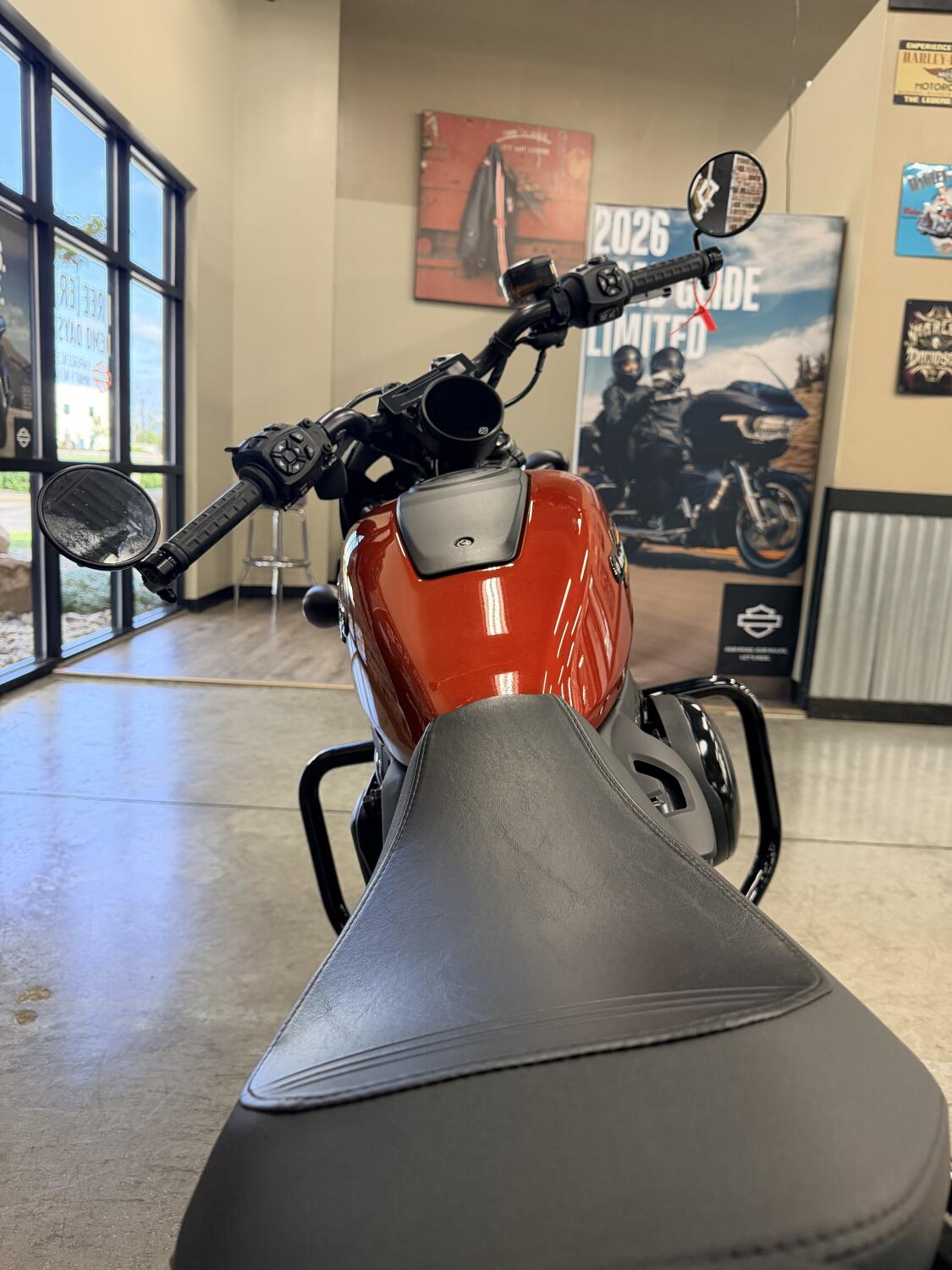 2025 Harley-Davidson® Nightster™ Special RH975S, photo 5