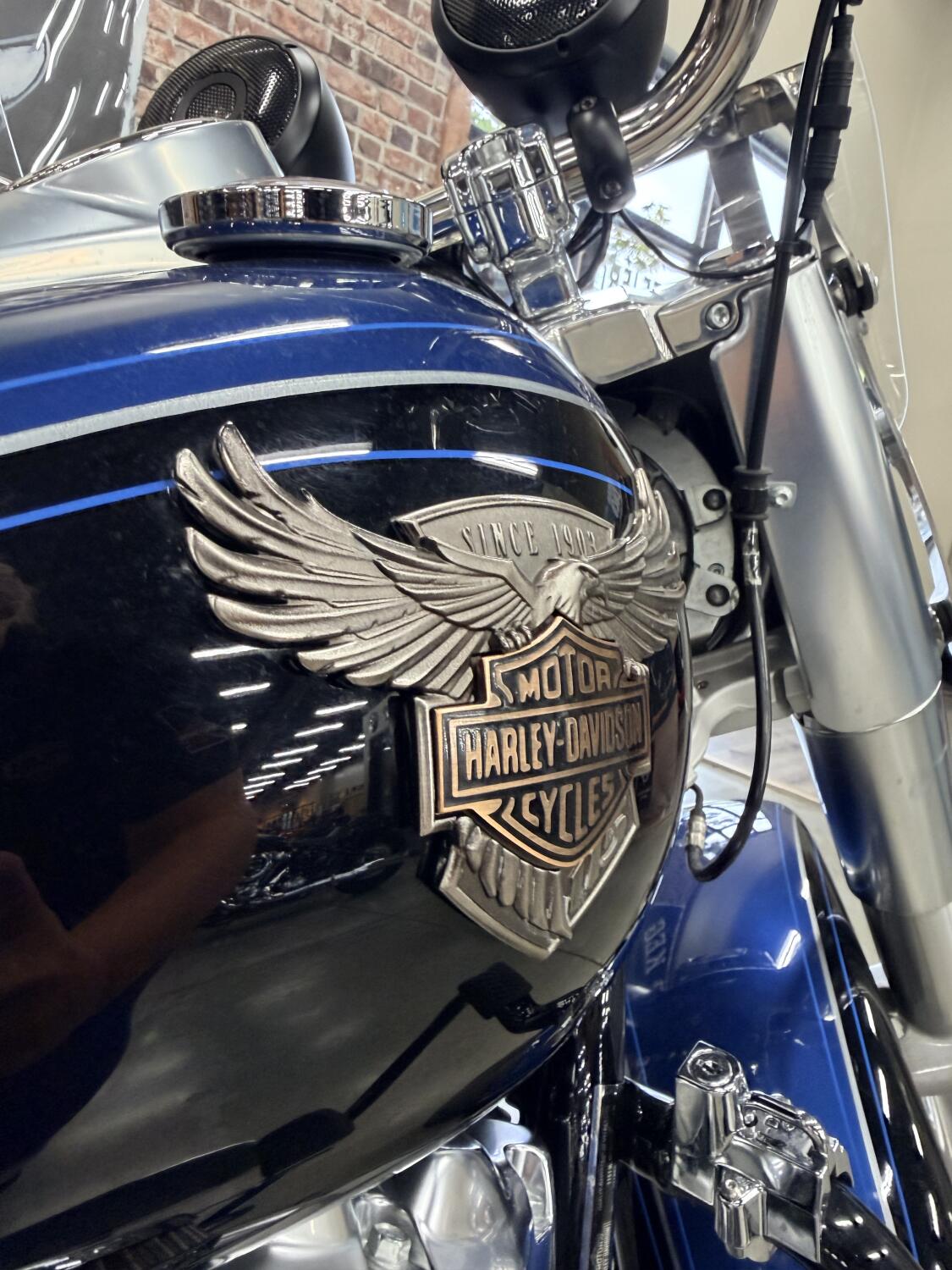 2018 Harley-Davidson® 115th Anniversary Fat Boy® 114 FLFBSANV, photo 4