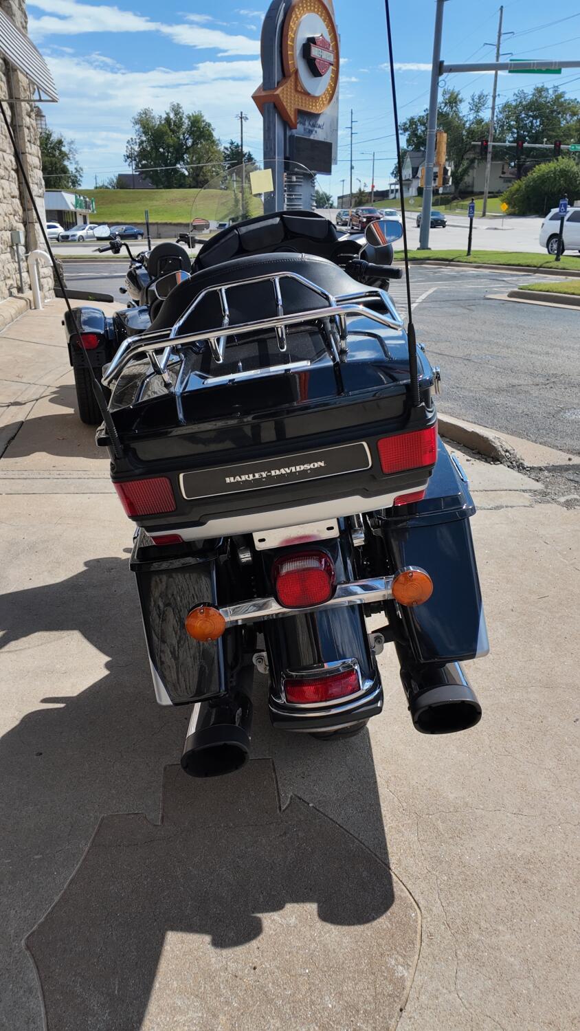 FLHTK 2013 Electra Glide® Ultra Limited, photo 2
