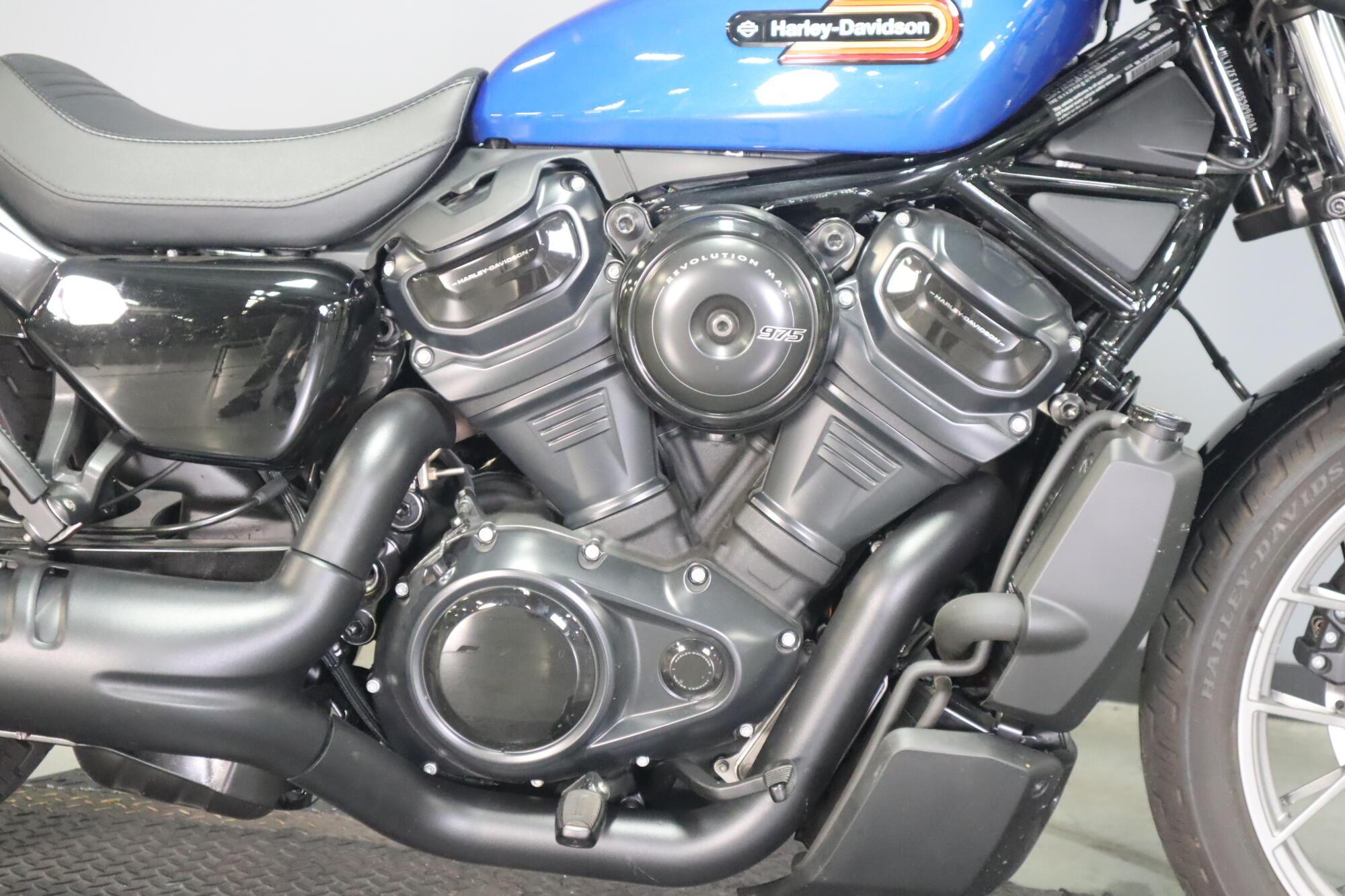 2025 Harley-Davidson® Nightster™ Special RH975S, photo 10