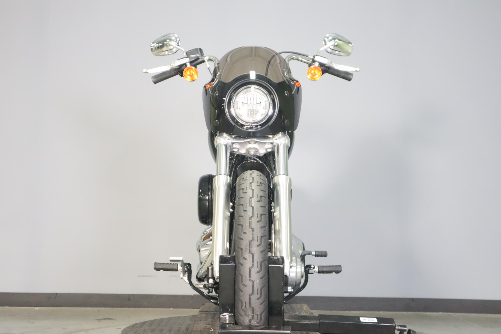 2022 Harley-Davidson® Softail® Standard (FXST), photo 3