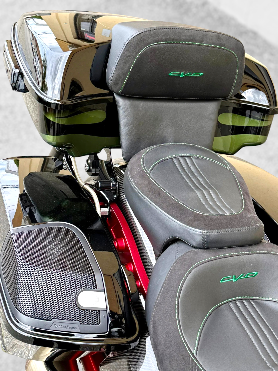 2022 Harley-Davidson® CVO Road Glide - 143" CUSTOM BAGGER, photo 11