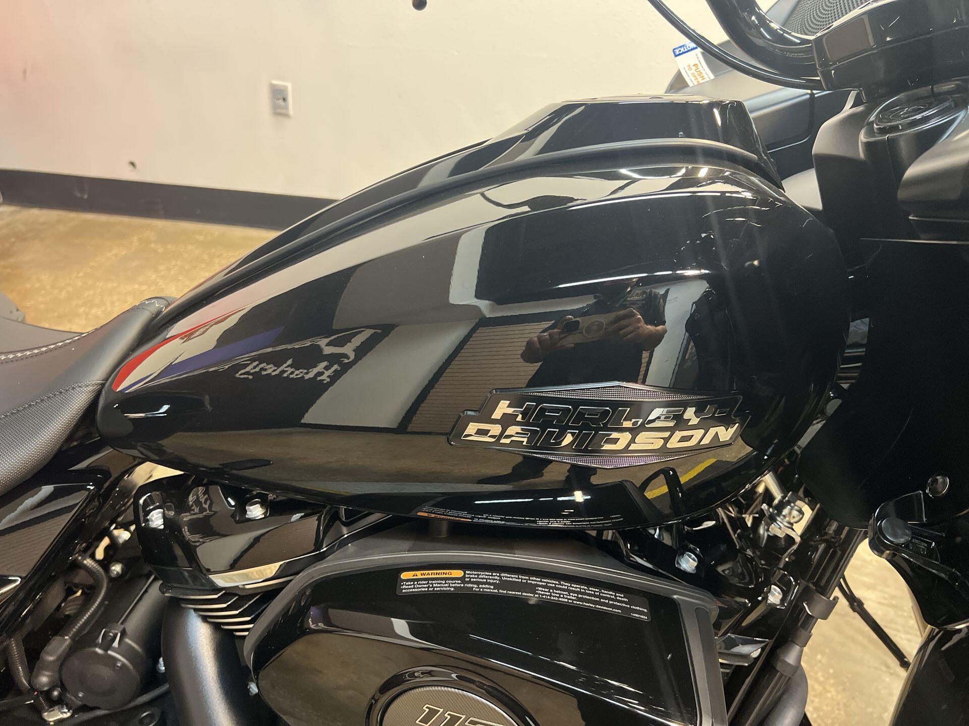 2026 Harley-Davidson® Road Glide® FLTRX, photo 14