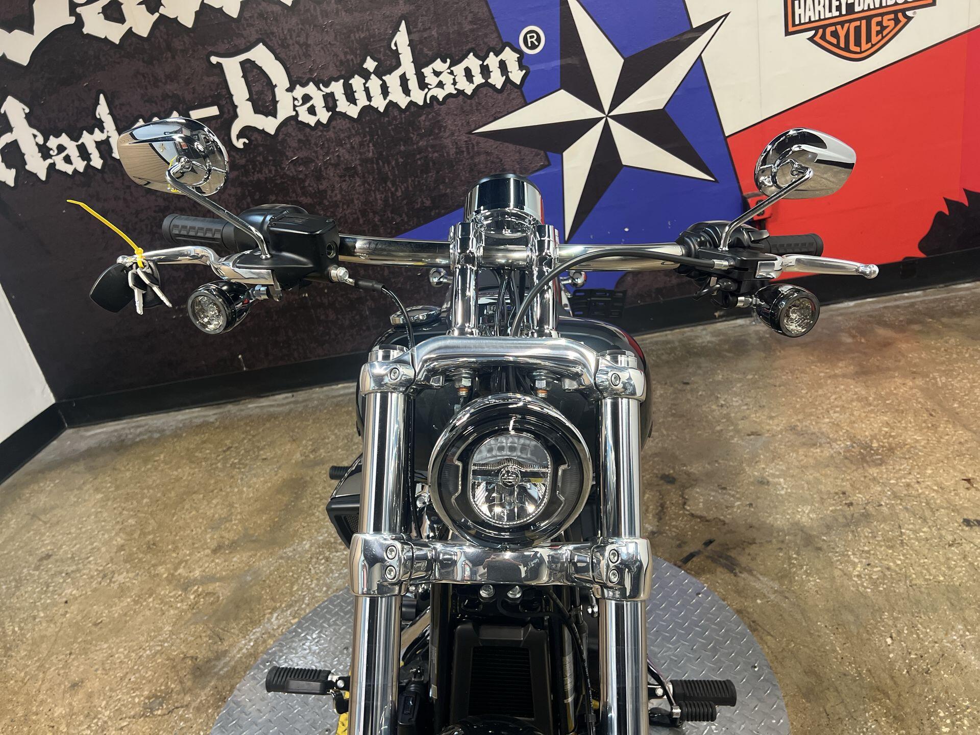 2026 Harley-Davidson® Breakout® FXBR, photo 11