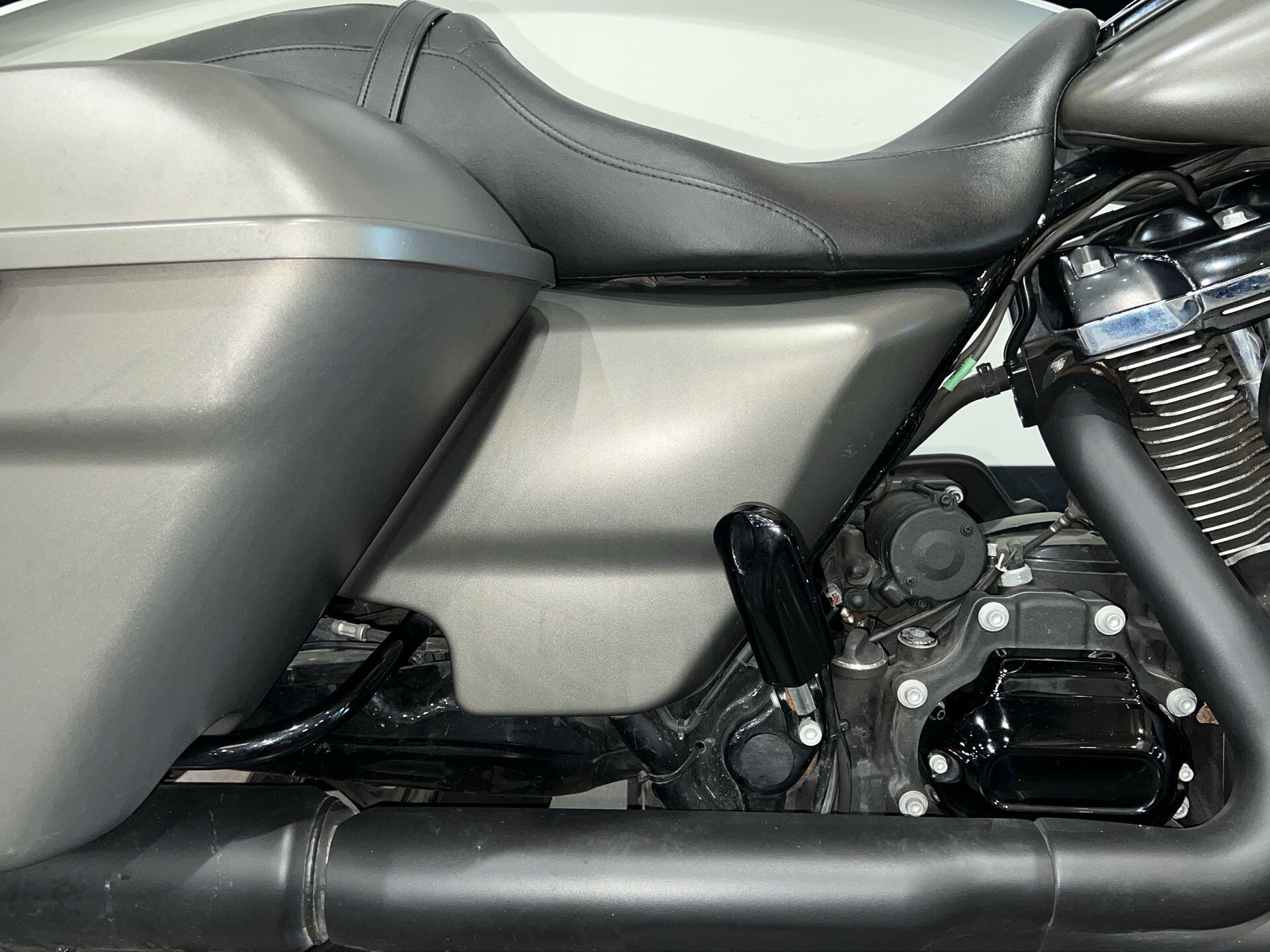 2019 Harley-Davidson® Street Glide® Special FLHXS, photo 8