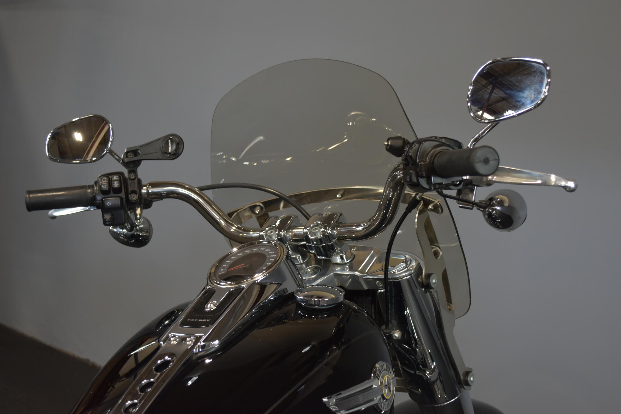 2024 Harley-Davidson® Fat Boy® 114 Vivid Black, photo 15