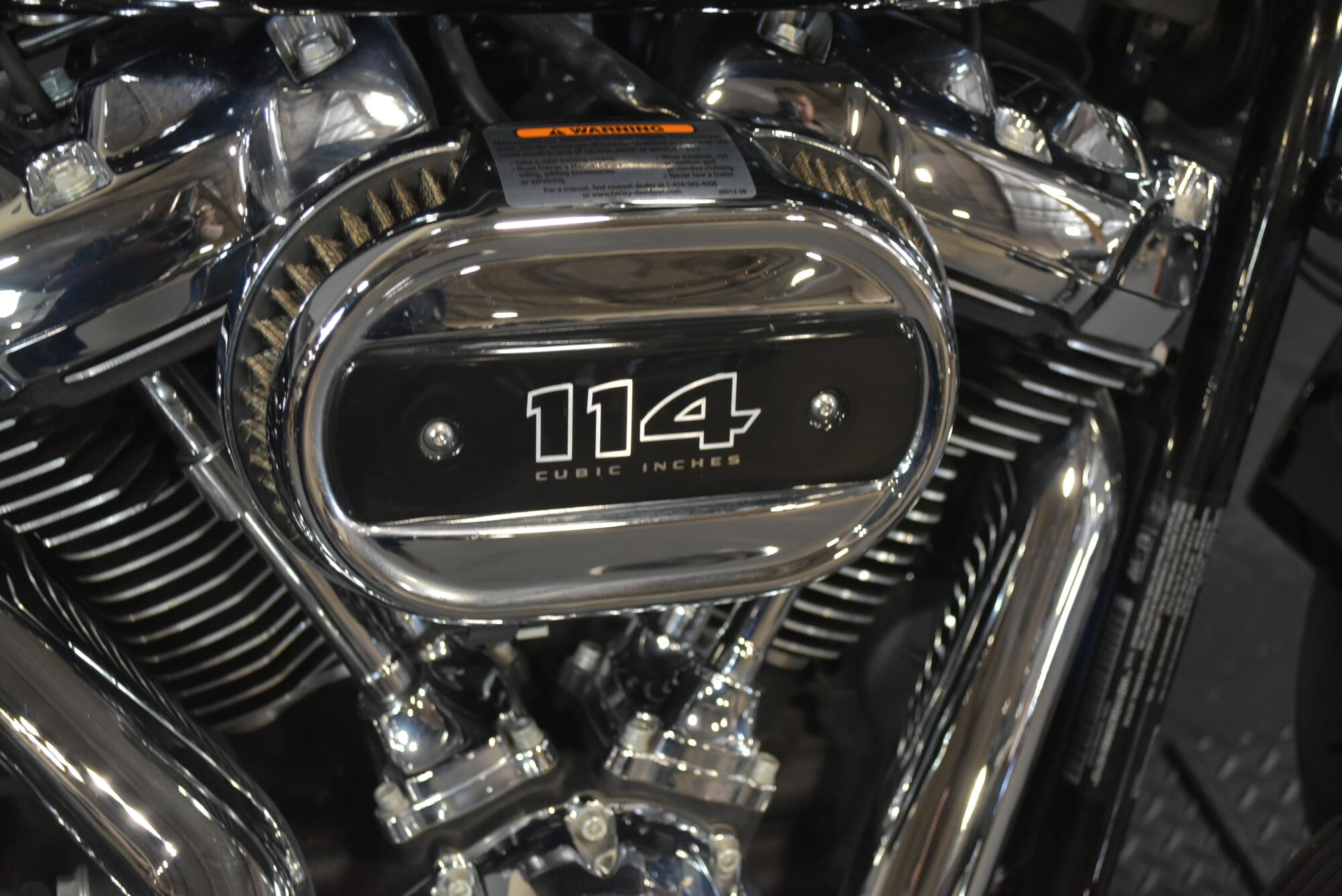 2024 Harley-Davidson® Fat Boy® 114 Vivid Black, photo 23