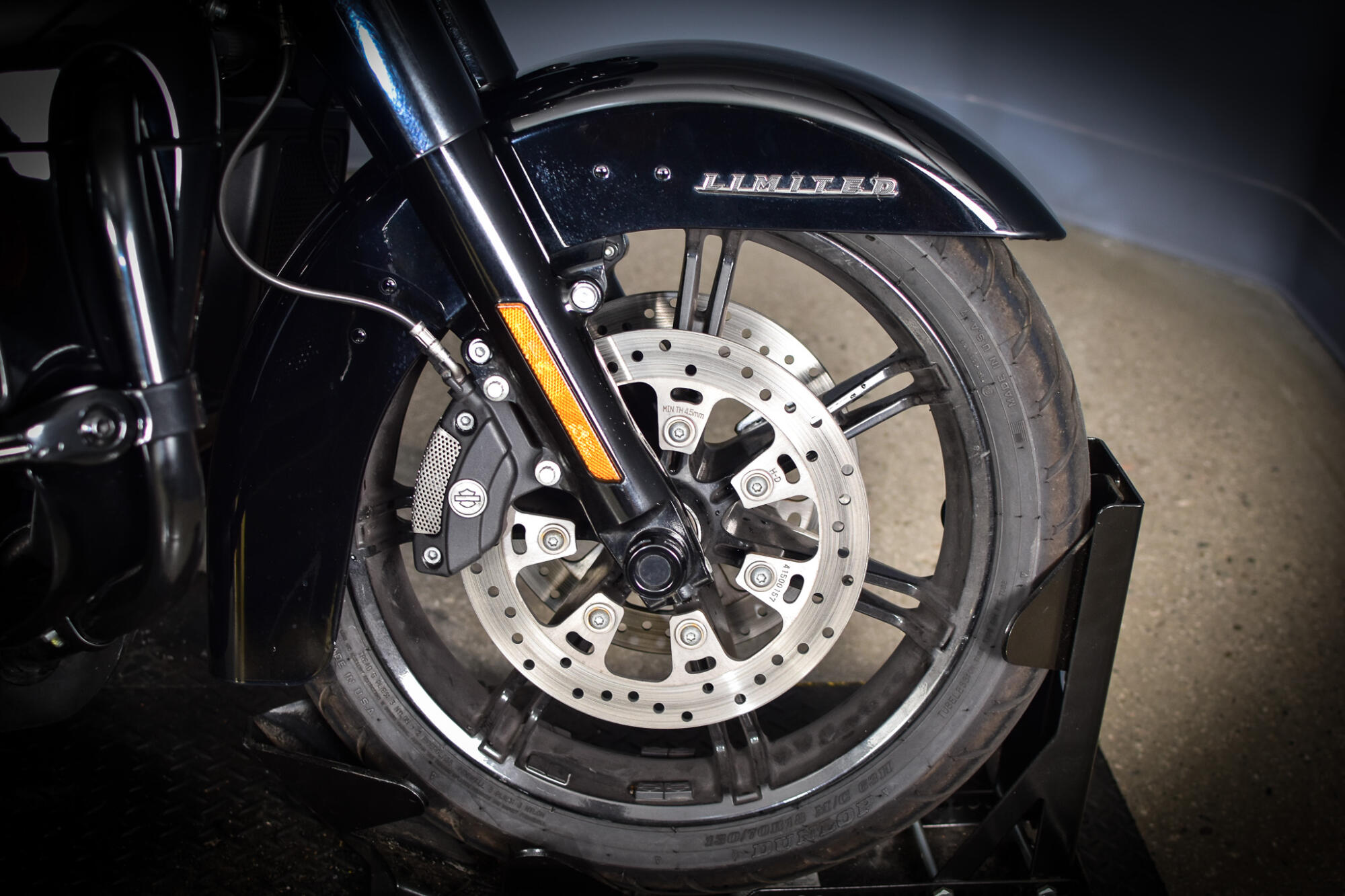 2020 Harley-Davidson® Ultra Limited Vivid Black - Black Finish, photo 13