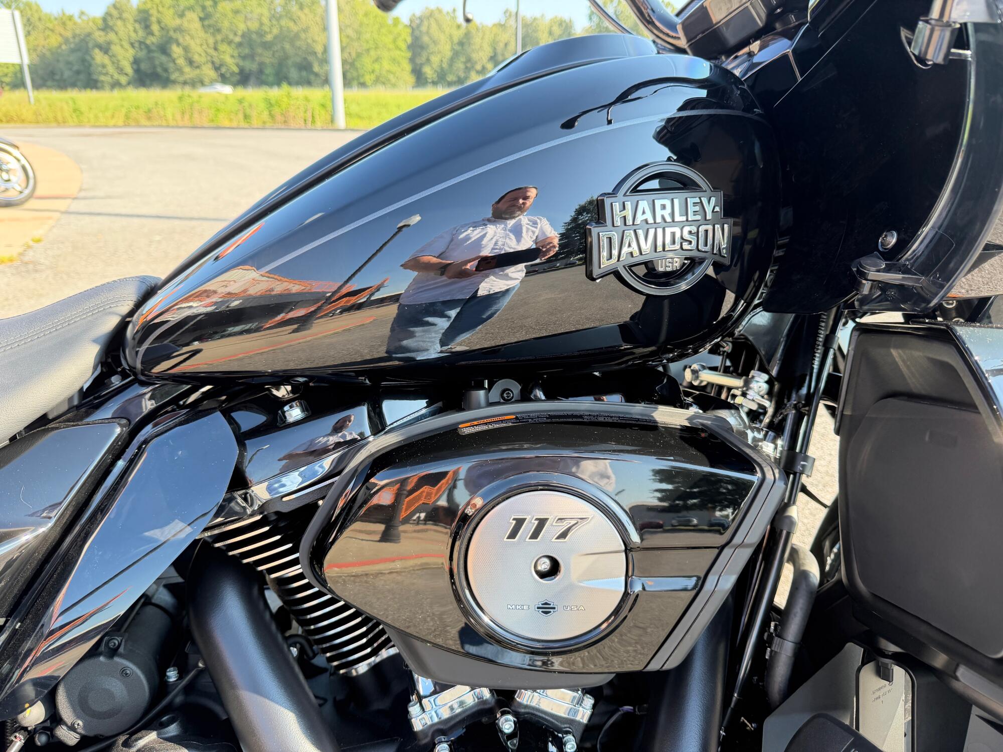 2026 Harley-Davidson® Road Glide Limited Black, photo 4