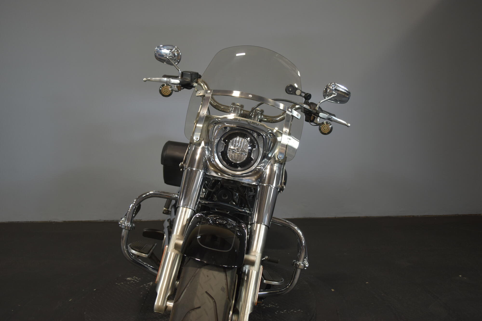 2024 Harley-Davidson® Fat Boy® 114 Vivid Black, photo 3