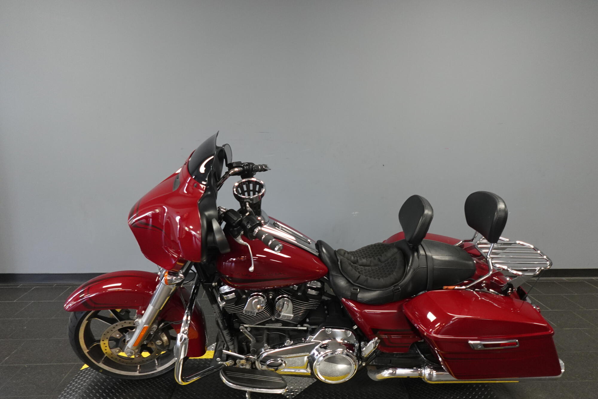 2020 Harley-Davidson® Street Glide® FLHX, photo 5