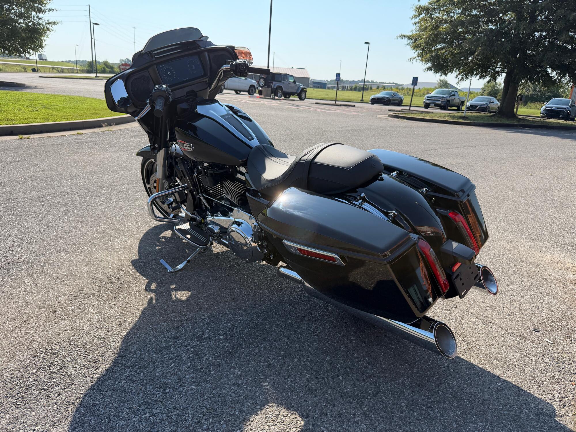 2026 Harley-Davidson® Street Glide® Black, photo 8