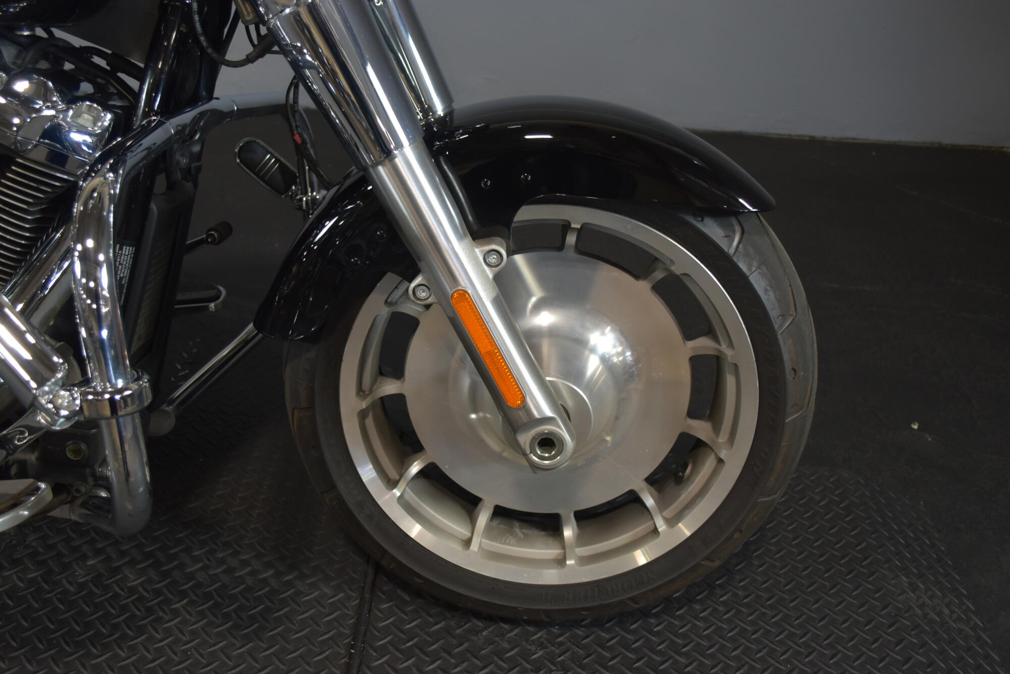 2024 Harley-Davidson® Fat Boy® 114 Vivid Black, photo 9