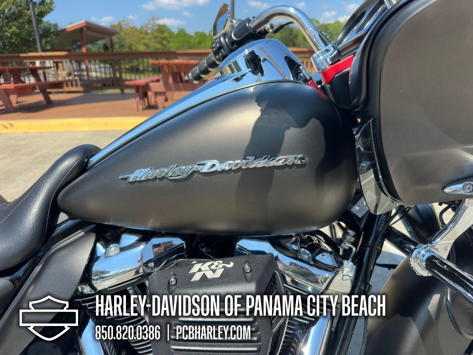 2020 Harley-Davidson® Road Glide®, photo 14