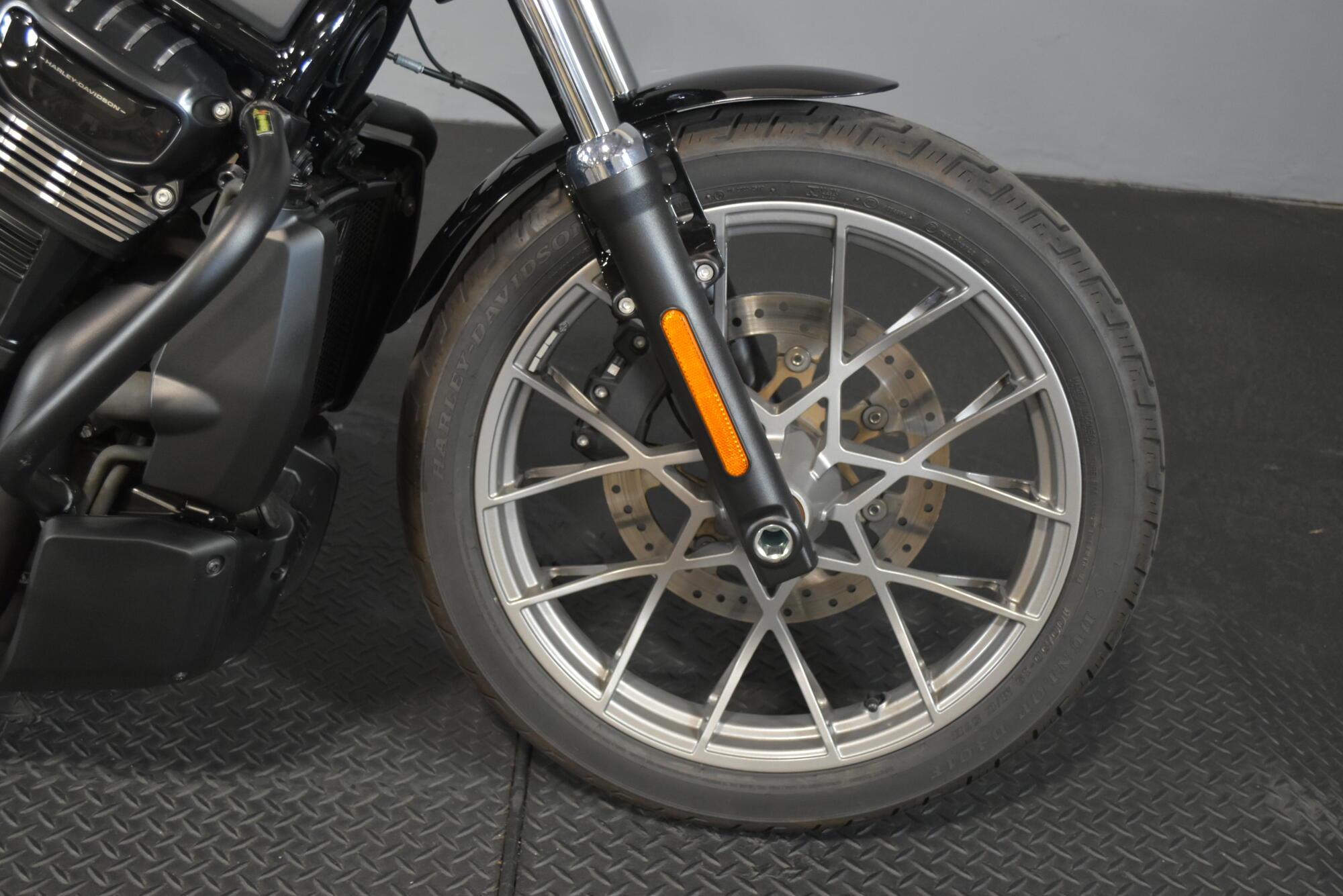 2026 Harley-Davidson® Nightster® Special Dark Billiard Gray Black Trim, photo 9