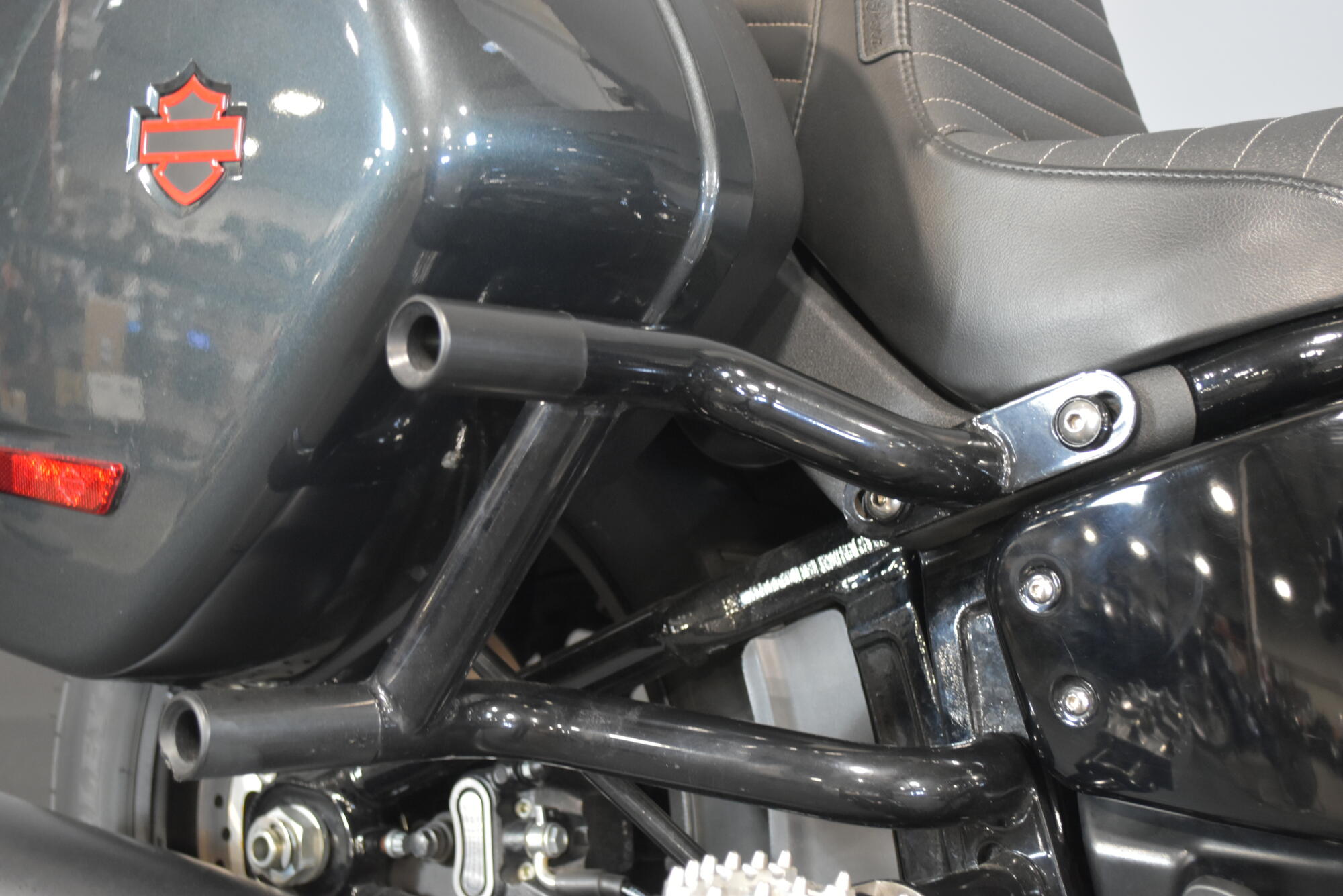 2025 Harley-Davidson® Low Rider® ST Iron Horse Metallic - Black Finish, photo 26