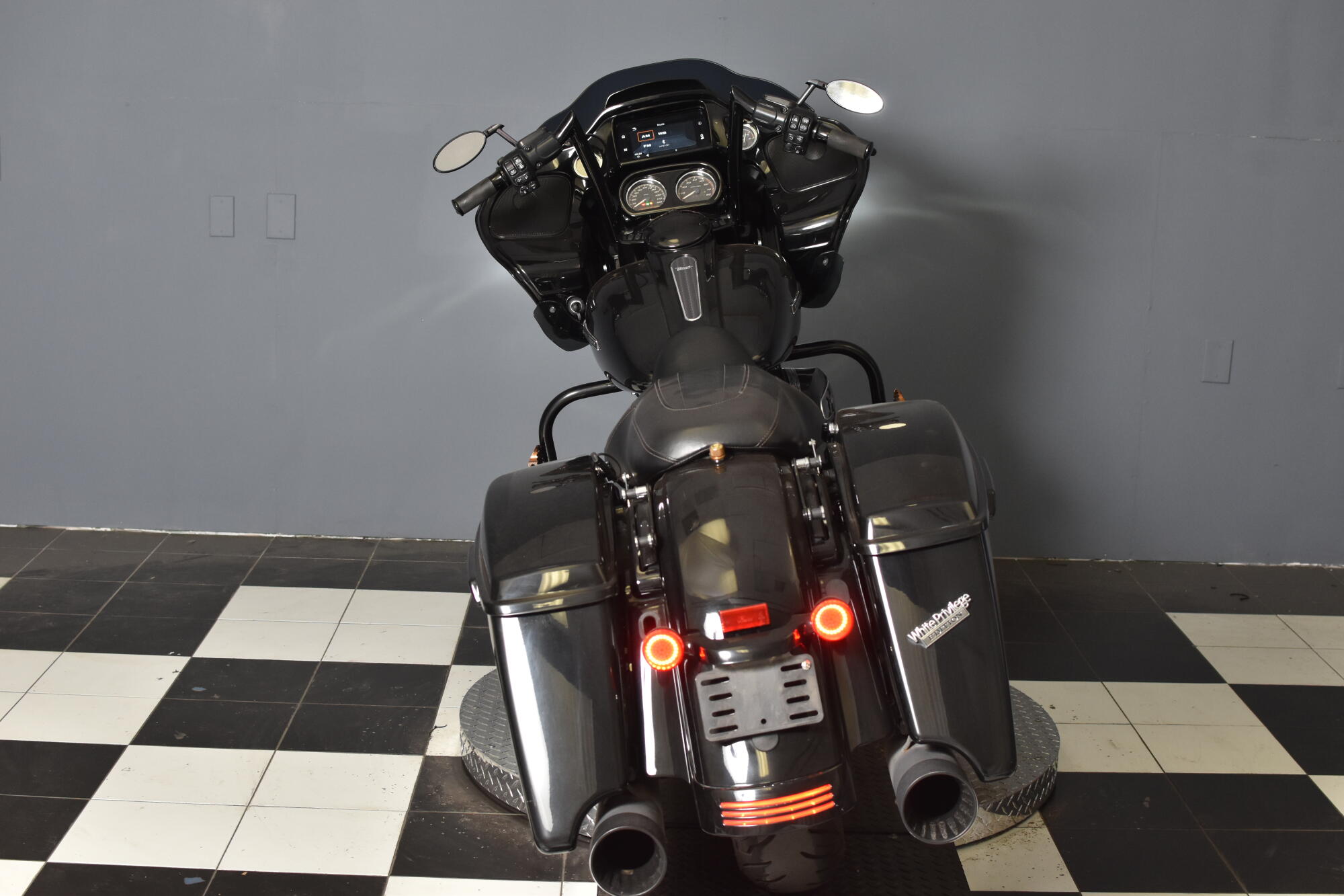 2019 Harley-Davidson® Road Glide® Special Vivid Black FLTRXS, photo 7