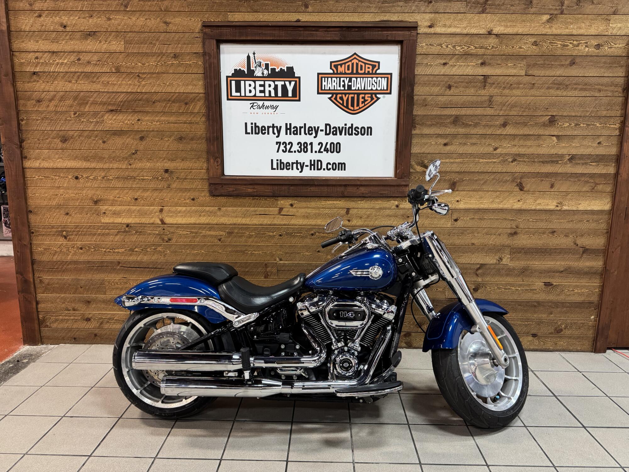 2022 Harley-Davidson® Fat Boy® 114 Reef Blue FLFBS