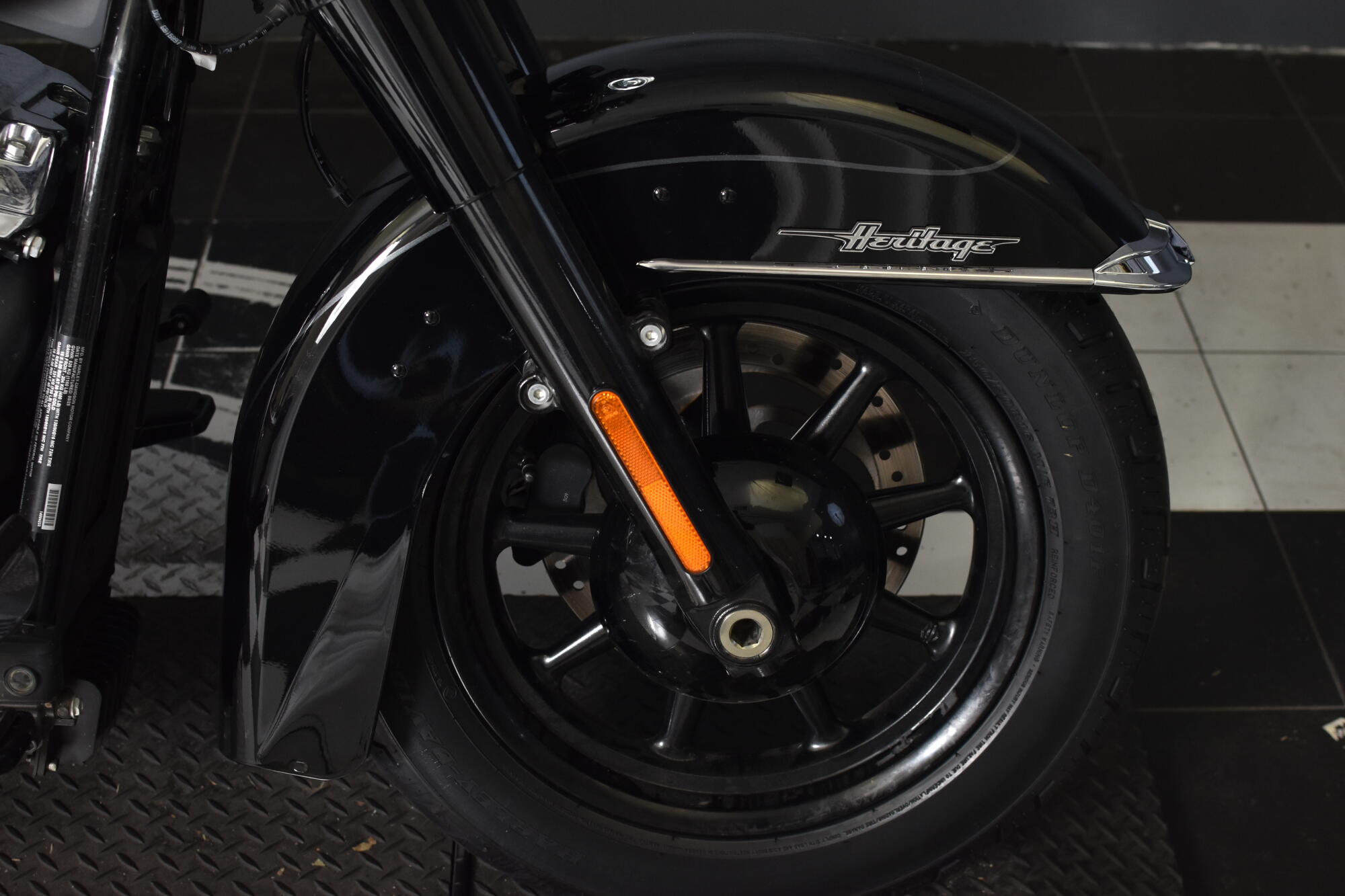 2025 Harley-Davidson® Heritage Classic FLHC, photo 9