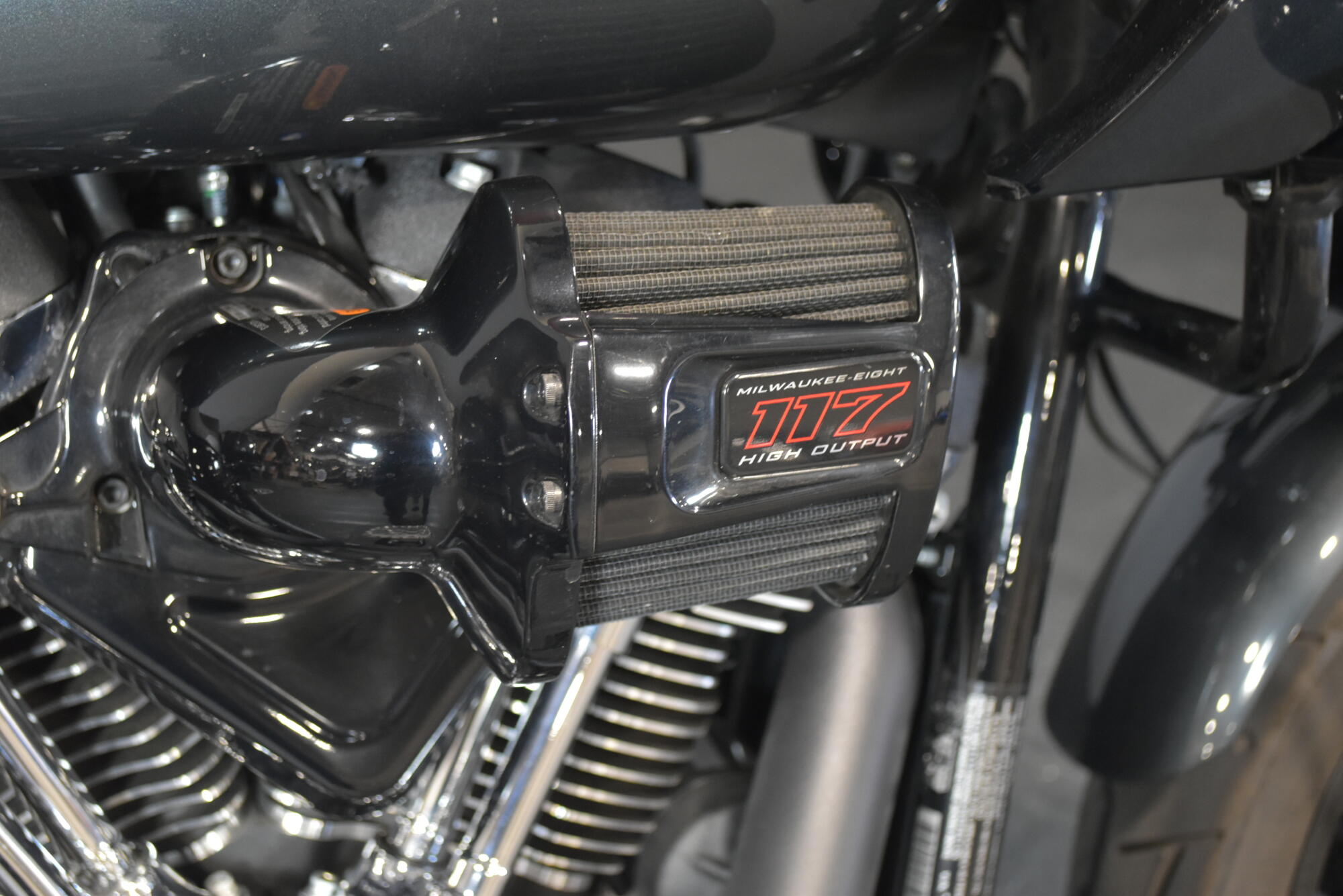 2025 Harley-Davidson® Low Rider® ST Iron Horse Metallic - Black Finish, photo 24