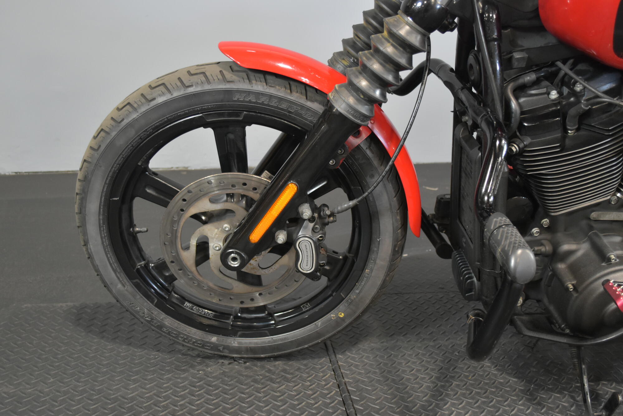 2022 Harley-Davidson® Street Bob® 114 Redline Red, photo 12