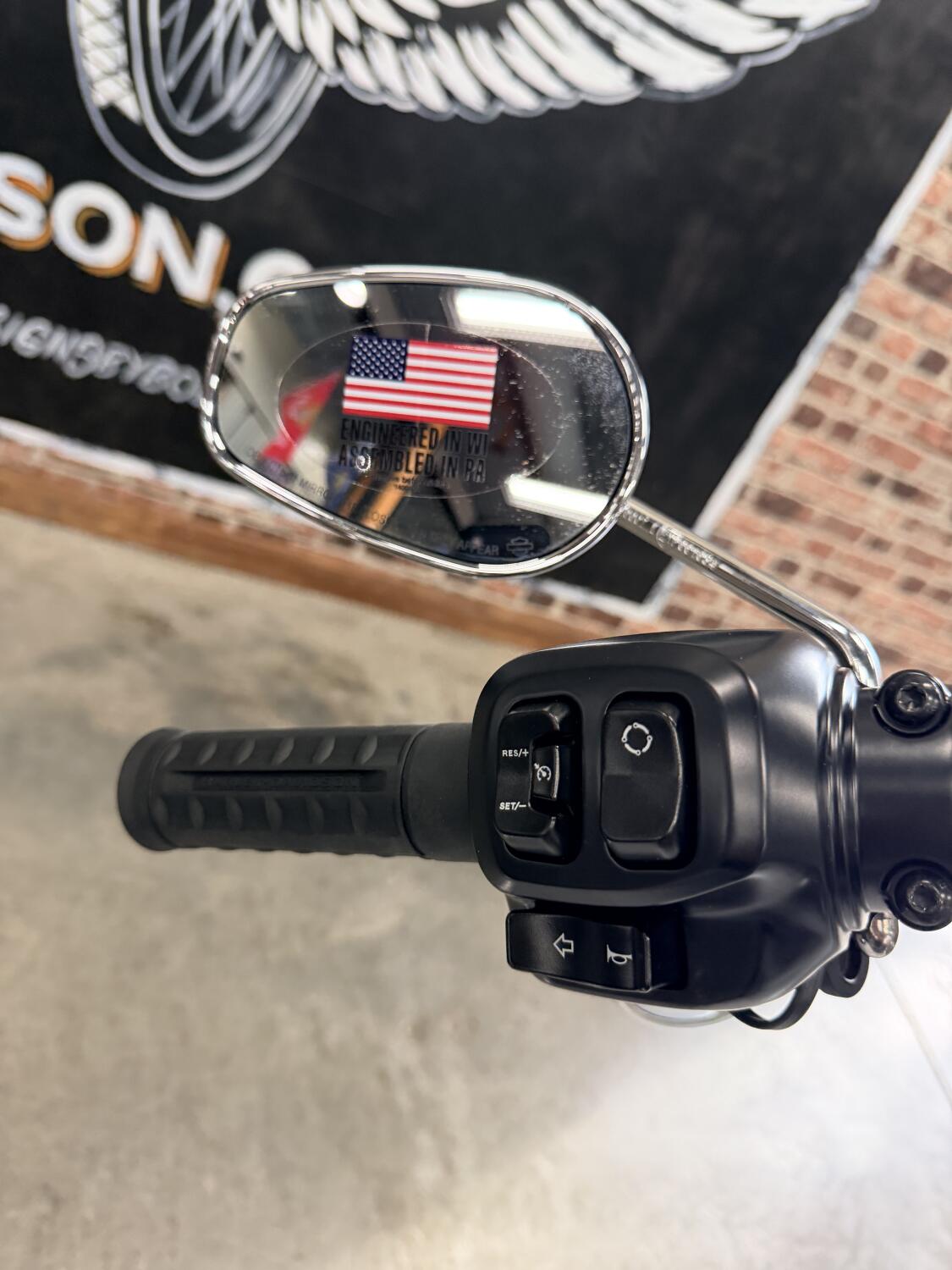 2026 Harley-Davidson® Super Glide® FXD, photo 6