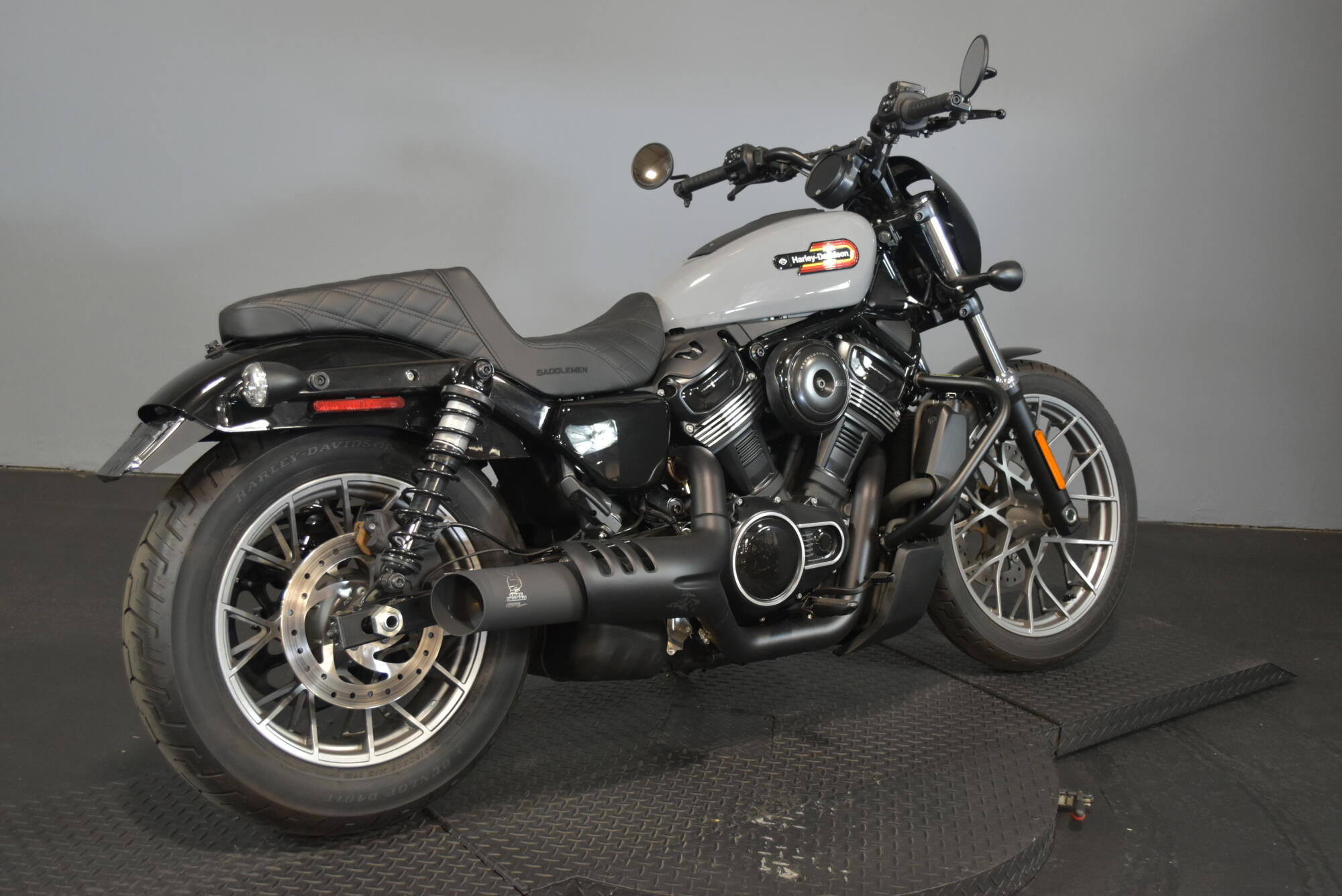 2026 Harley-Davidson® Nightster® Special Dark Billiard Gray Black Trim, photo 8