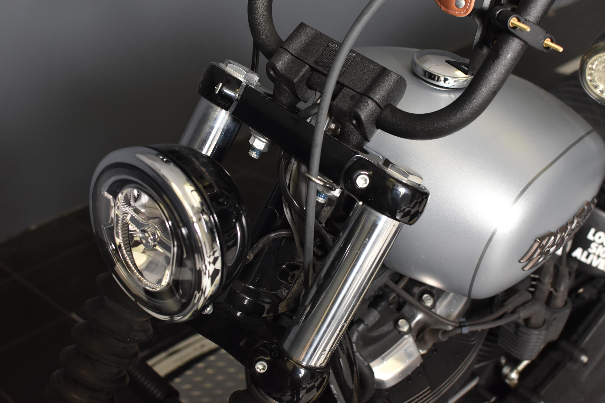 2020 Harley-Davidson® Street Bob® FXBB, photo 17