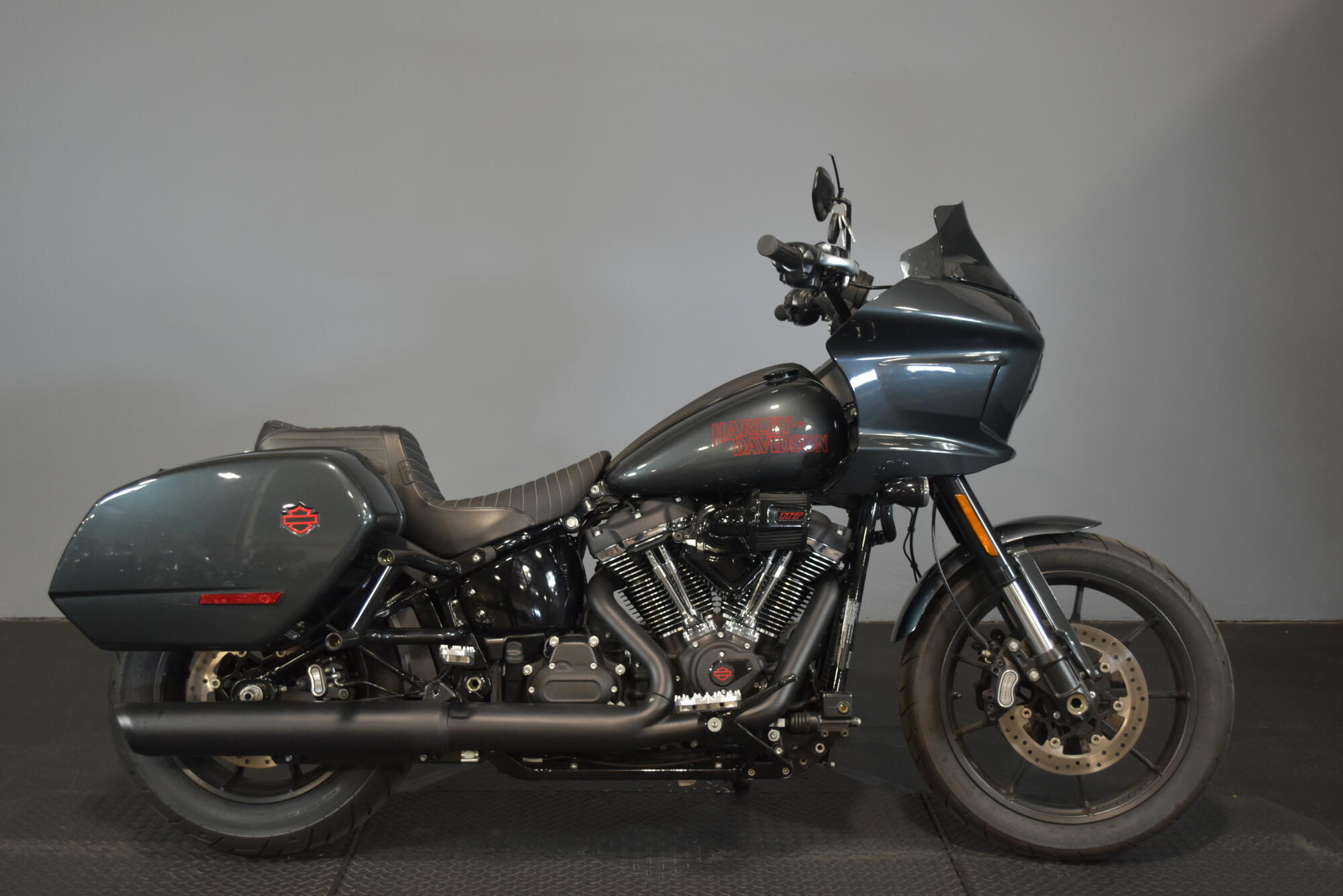 2025 Harley-Davidson® Low Rider® ST Iron Horse Metallic - Black Finish